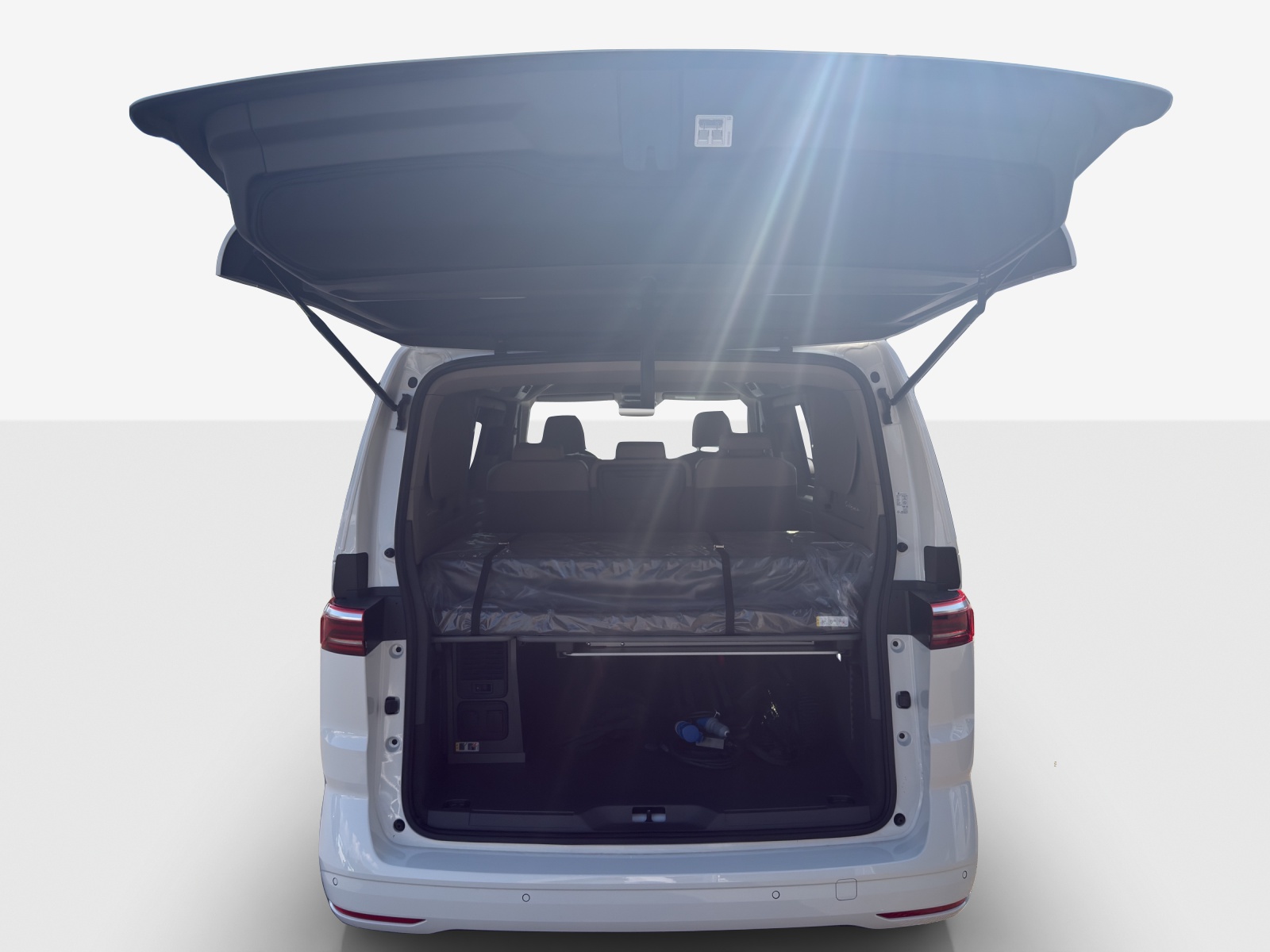 VW California 2.0 TDI Beach Tour-image-12