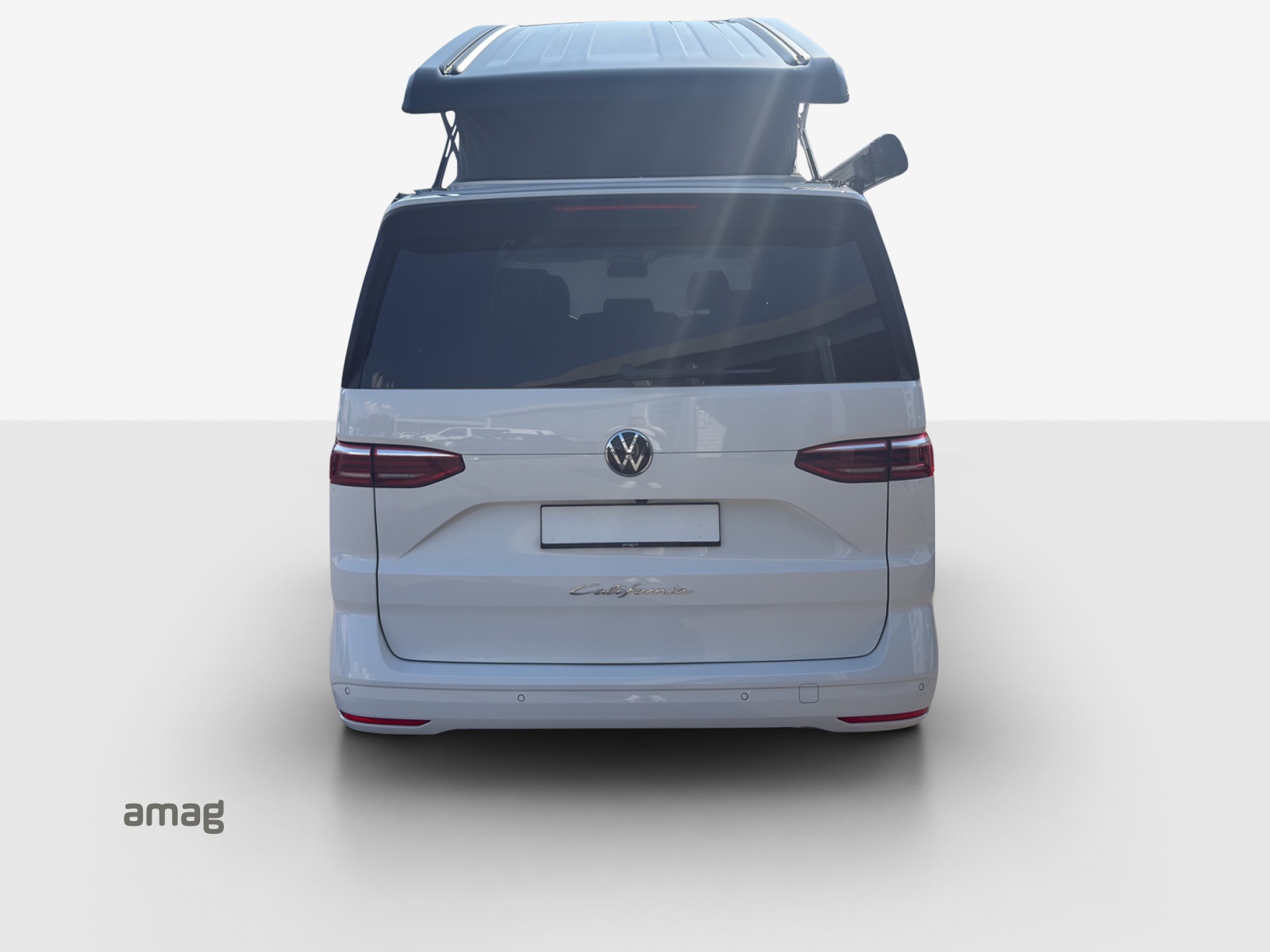 VW California 2.0 TDI Beach Tour-showroom-element-3