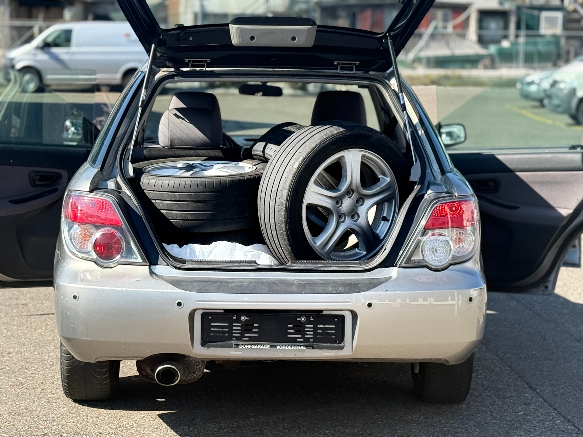SUBARU Impreza 2.0R-image-7