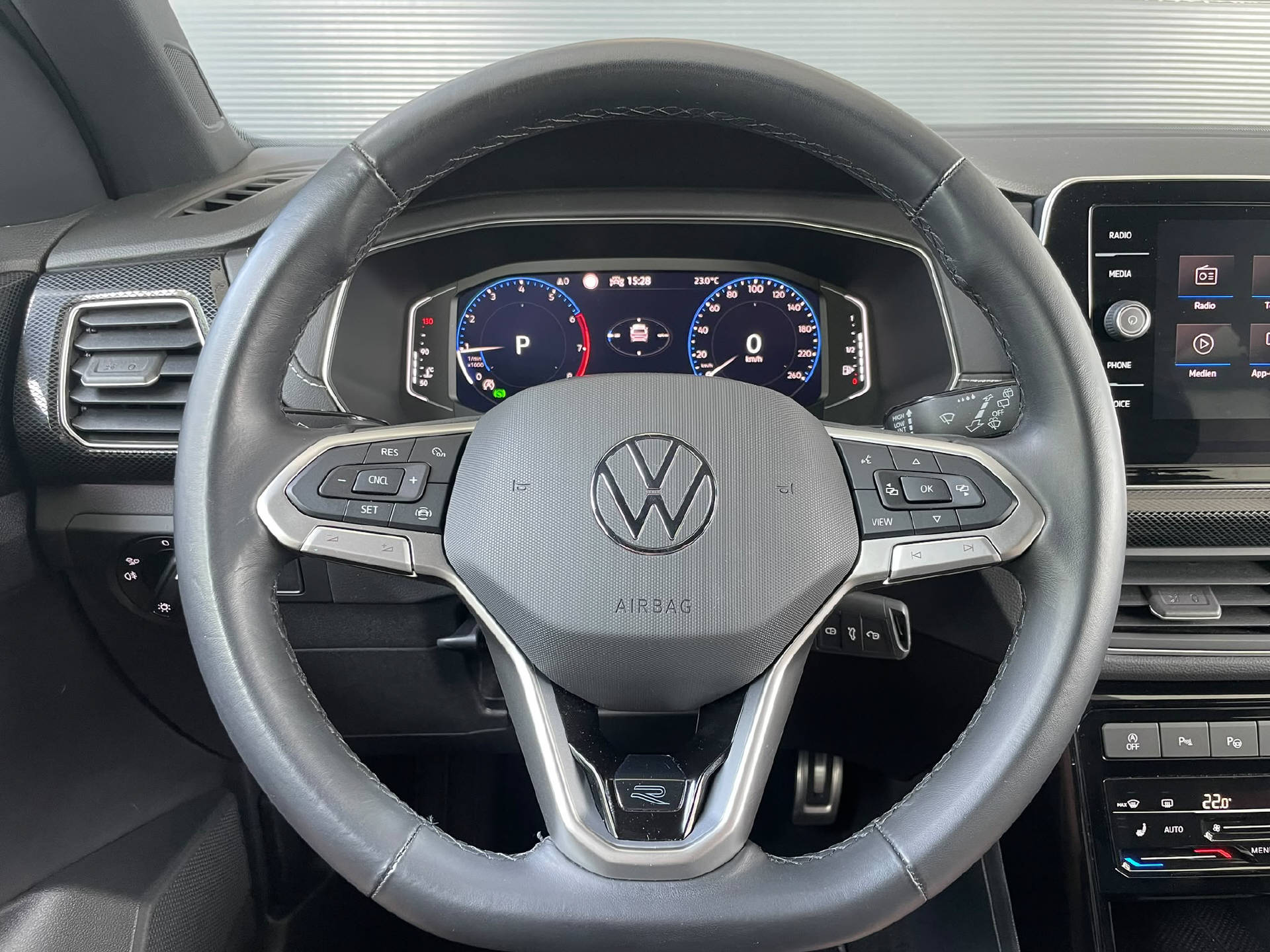 VW T-Cross 1.5 TSI R-Line DSG-image-7