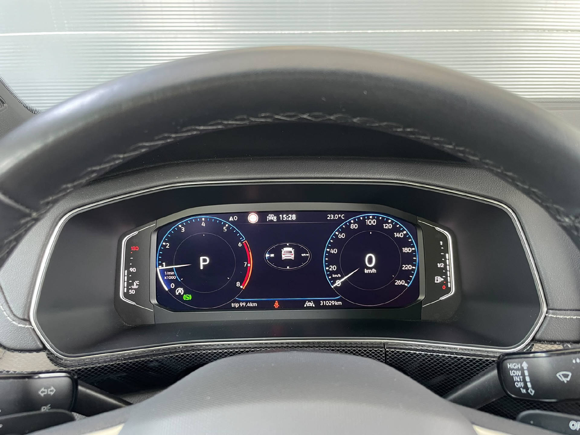 VW T-Cross 1.5 TSI R-Line DSG-image-8