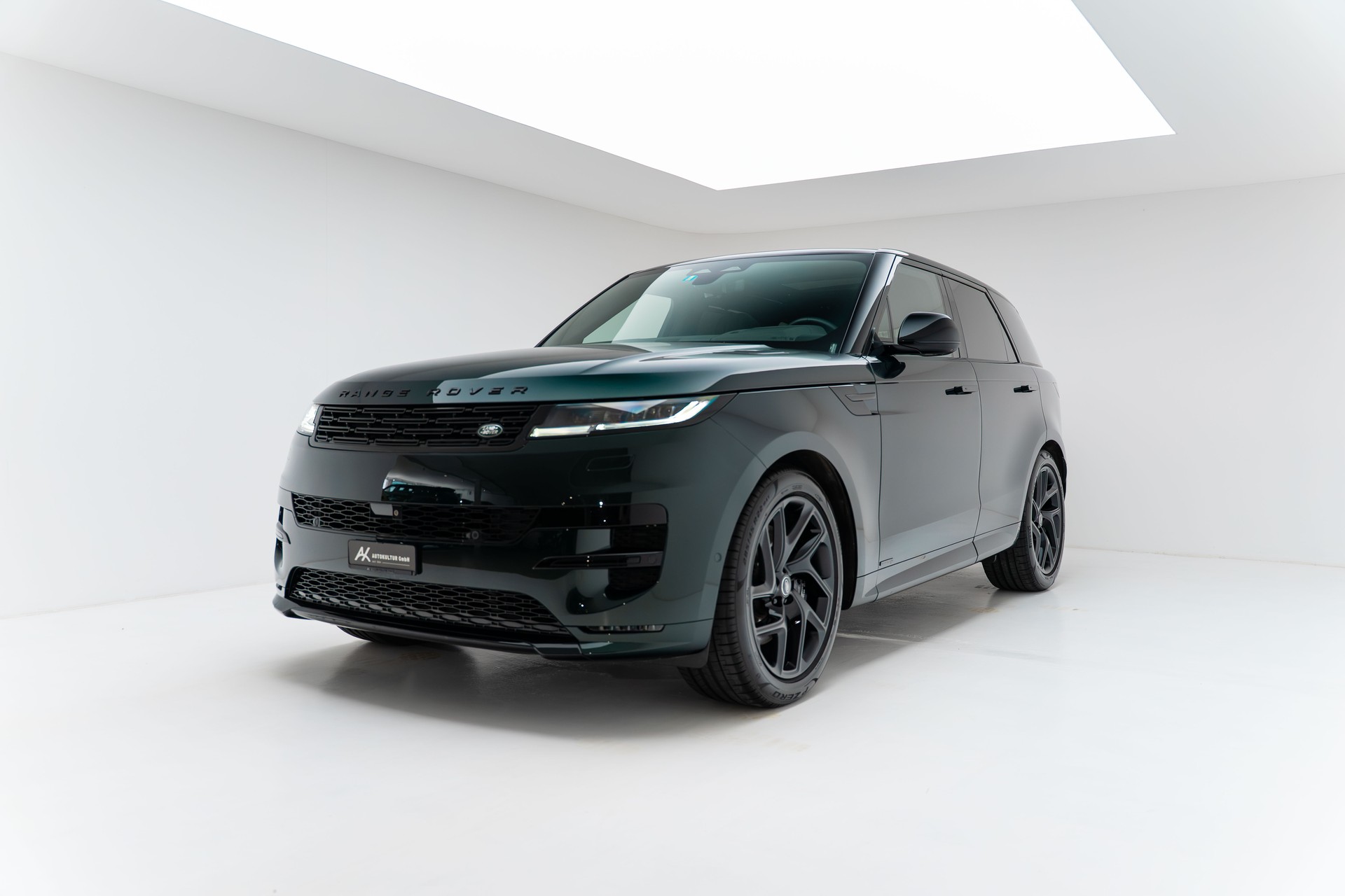 LAND ROVER Range Rover Sport P530 4.4 V8 Autobiography Automatic-showroom-element-1