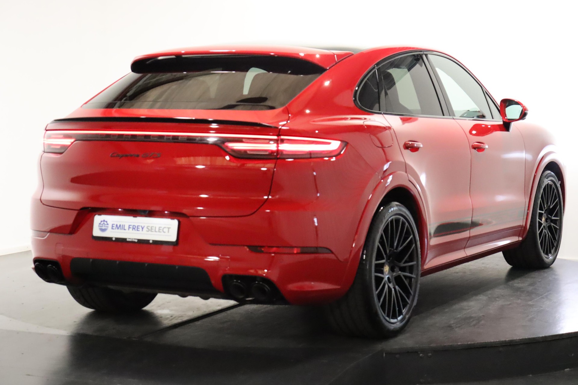 PORSCHE Cayenne Coupé 4.0 V8 GTS-showroom-element-1