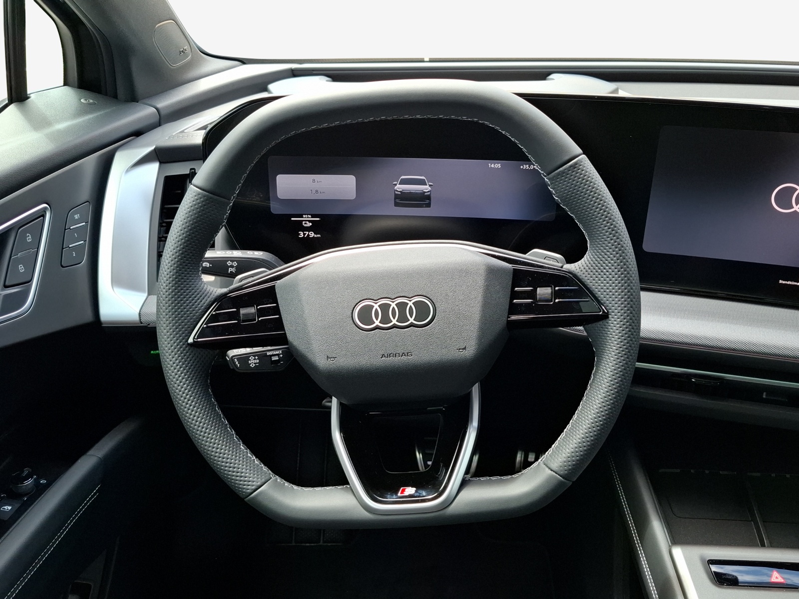 AUDI Q4 e-tron SUV quattro performance-image-9