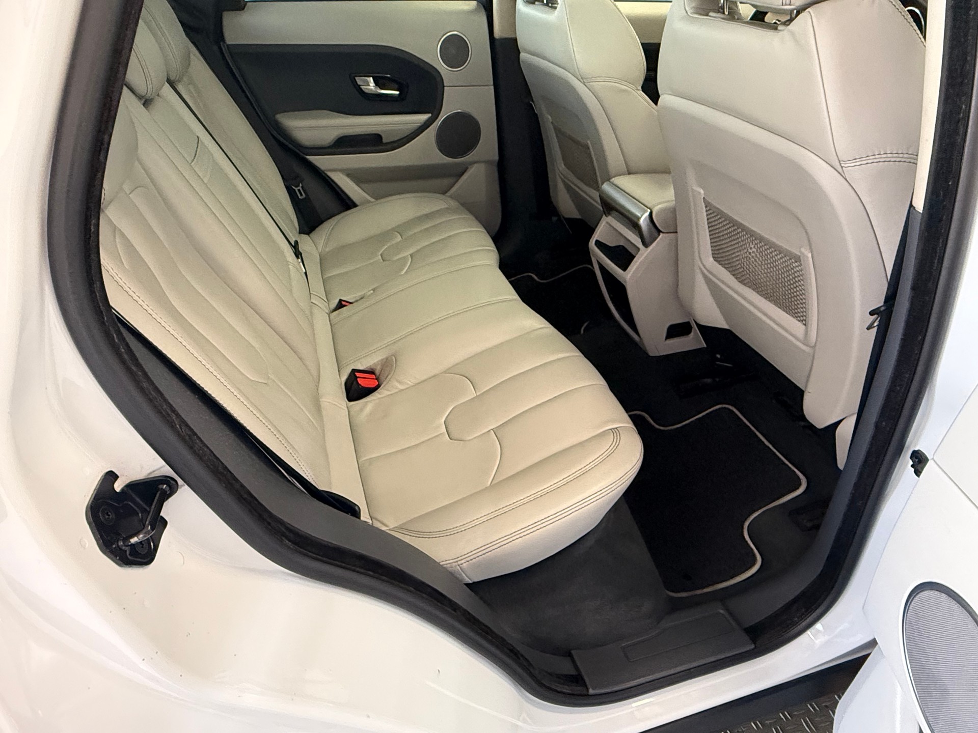 LAND ROVER Range Rover Evoque 2.0 Si4 Dynamic AT6-image-12