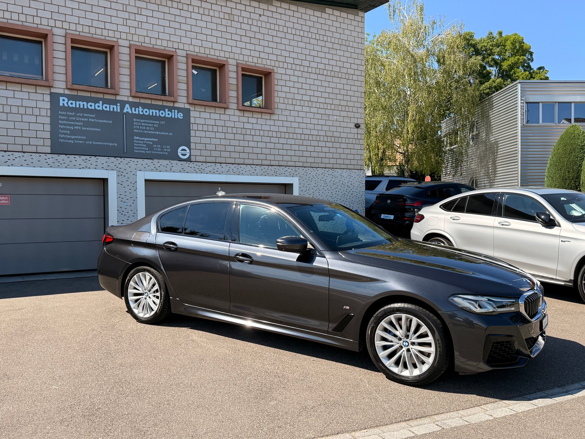 BMW 530e xDrive M Sport Steptronic-image-1