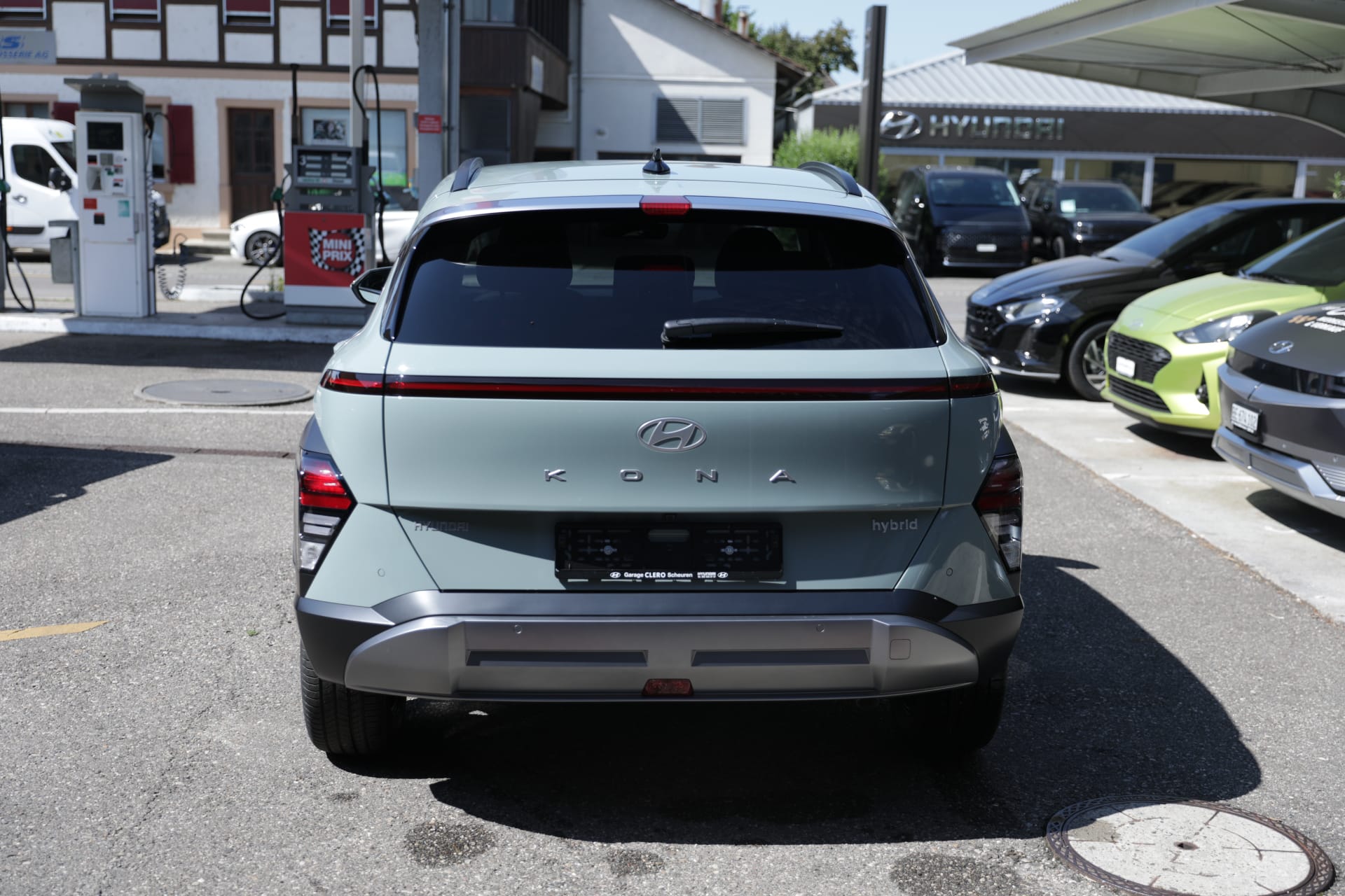 HYUNDAI Kona 1.6 GDi HEV Amplia DCT-showroom-element-3