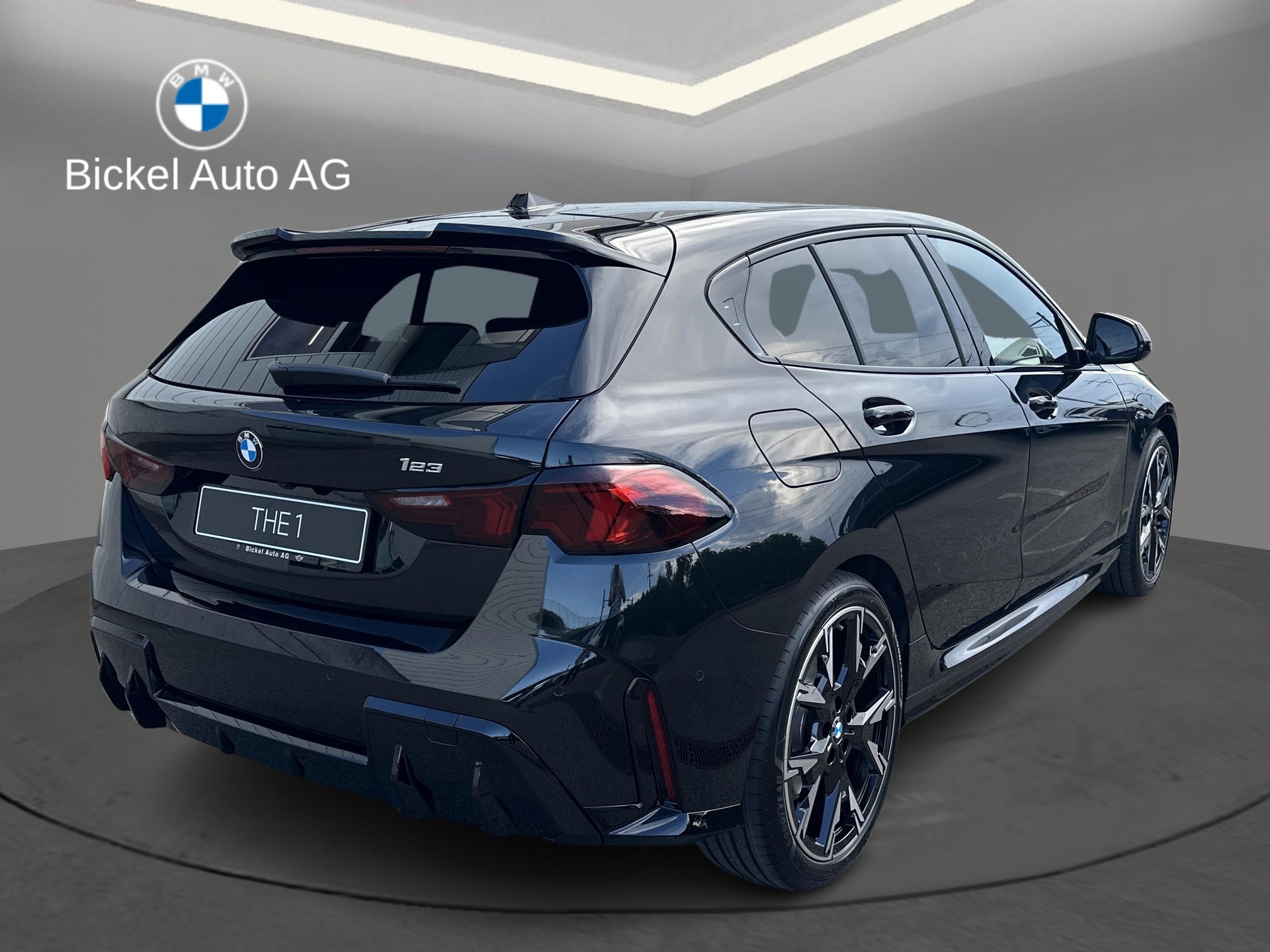 BMW 123 xDrive M Sport Pro St-showroom-element-3