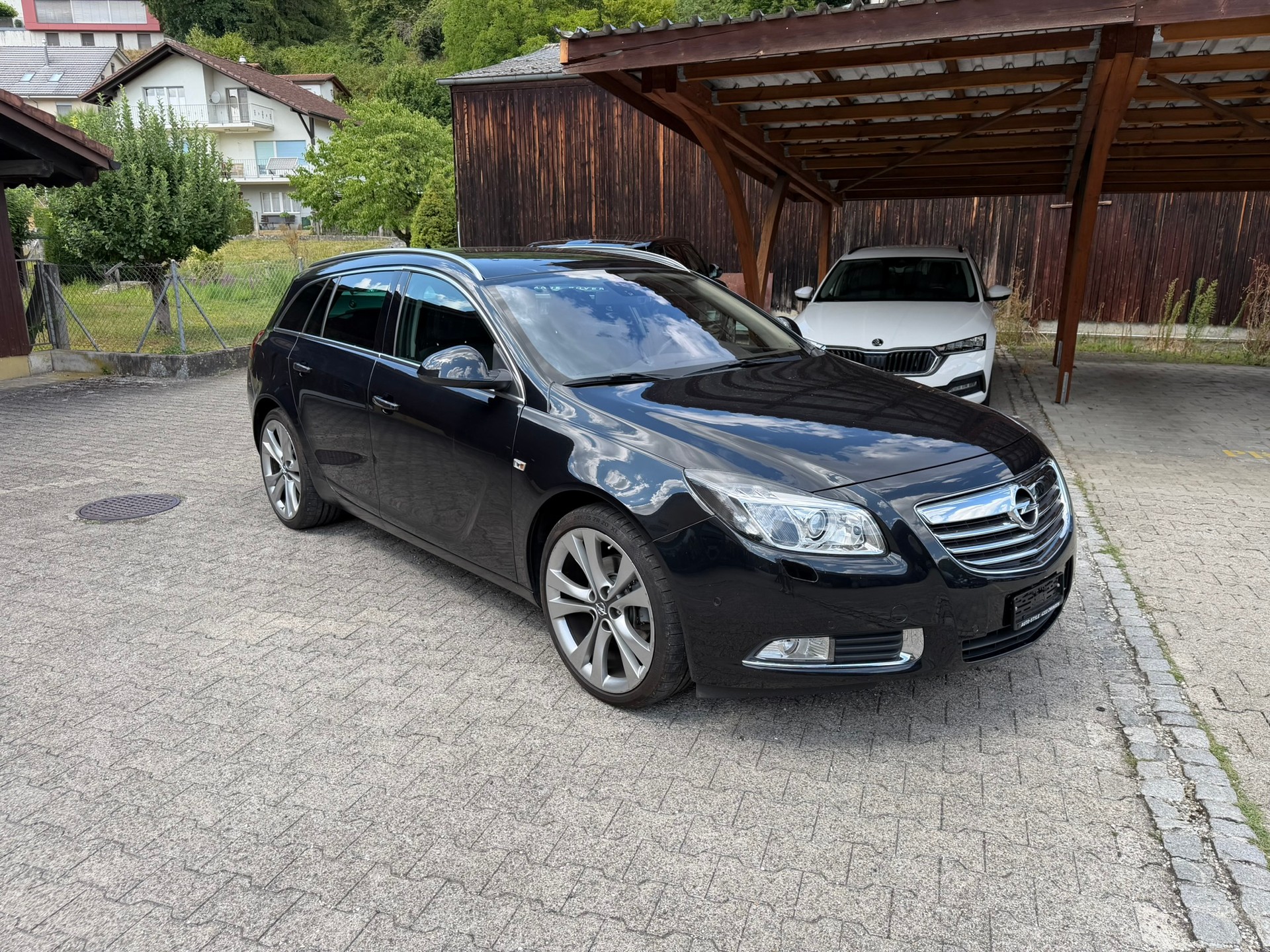OPEL Insignia ST 2.0 Turbo Cosmo 4WD Aut.-image-2