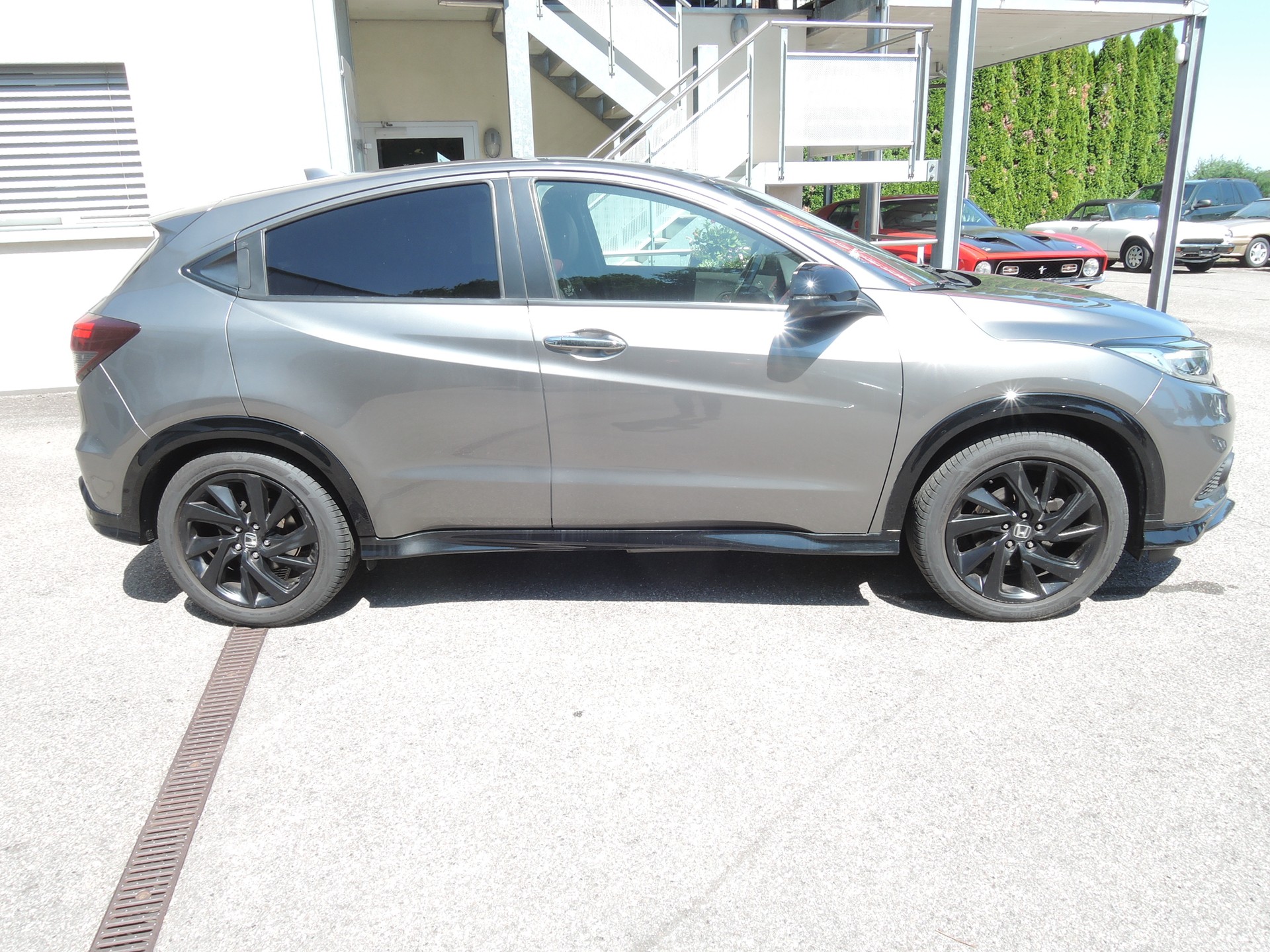 HONDA HR-V 1.5i-VTEC Turbo CVT-image-2