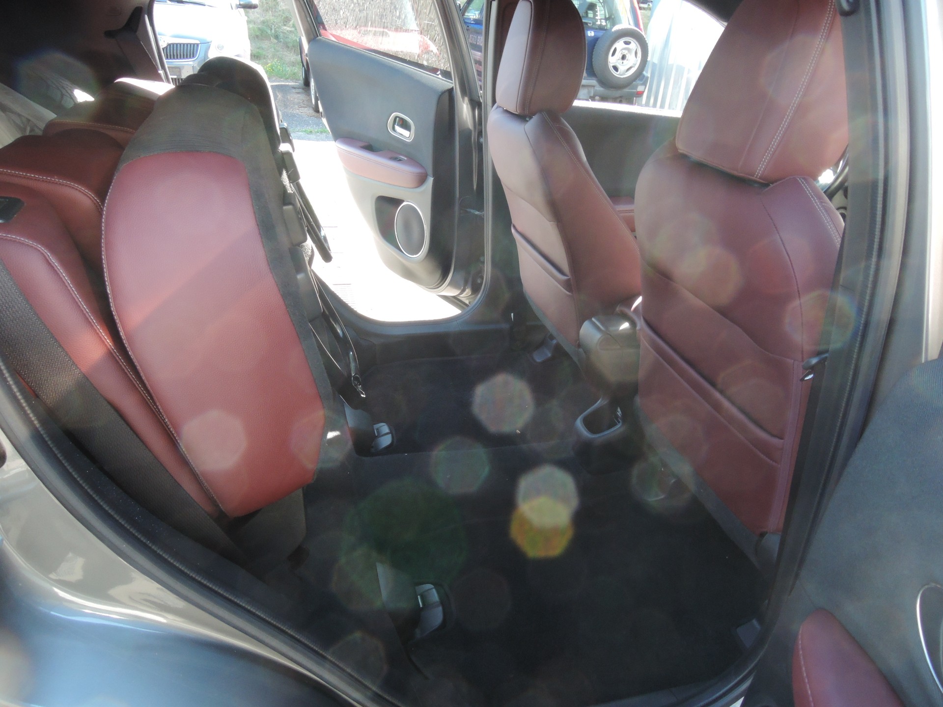 HONDA HR-V 1.5i-VTEC Turbo CVT-image-8