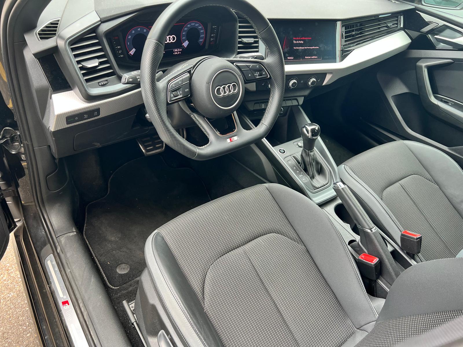 AUDI SB 30 TFSI S-Line-image-4