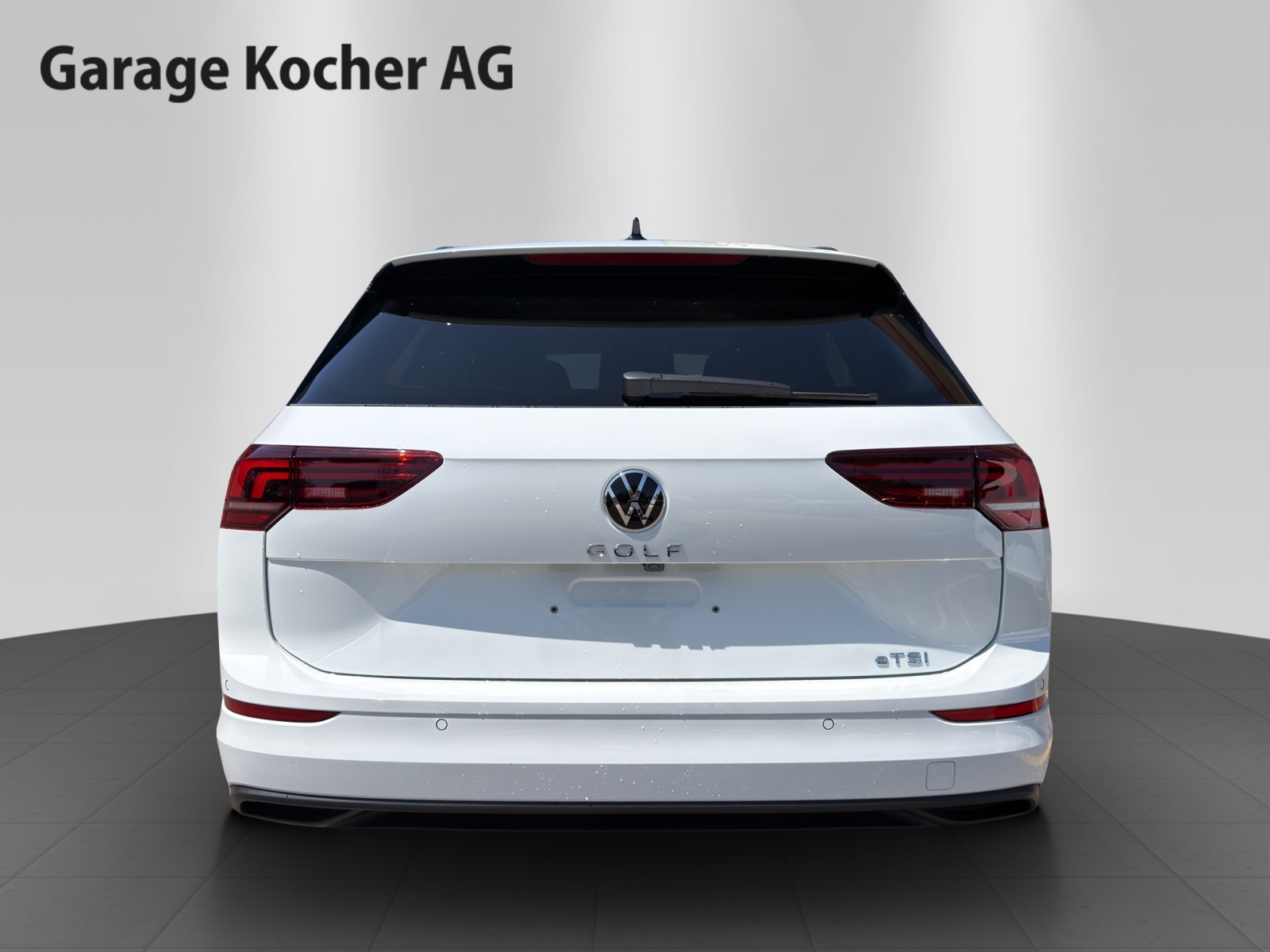 VW Golf Variant 1.5 eTSI mHEV Basis DSG-image-3