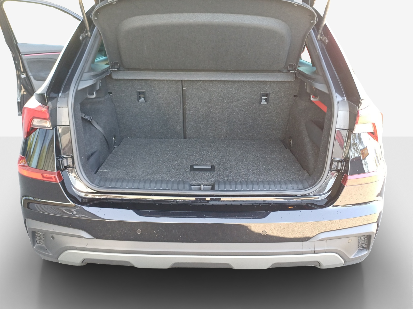 SKODA Kamiq 1.0 TSI Dynamic DSG-image-12