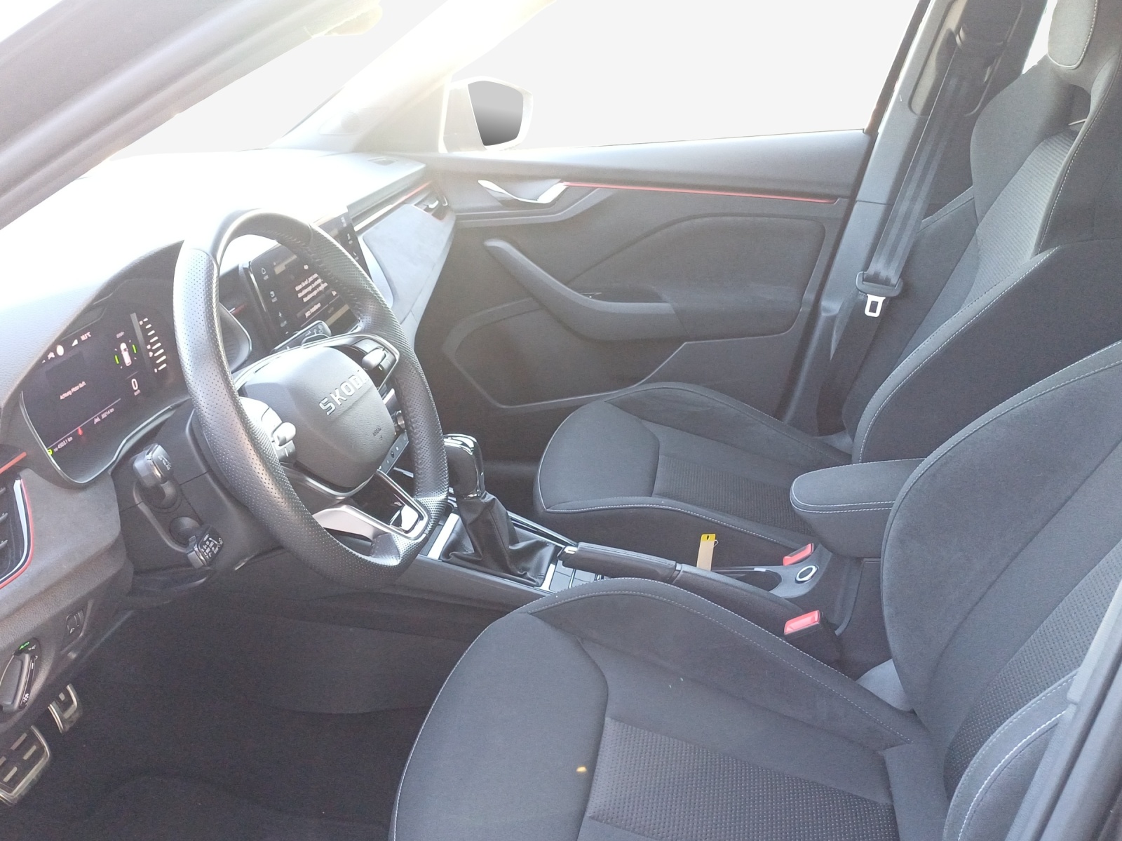 SKODA Kamiq 1.0 TSI Dynamic DSG-image-7