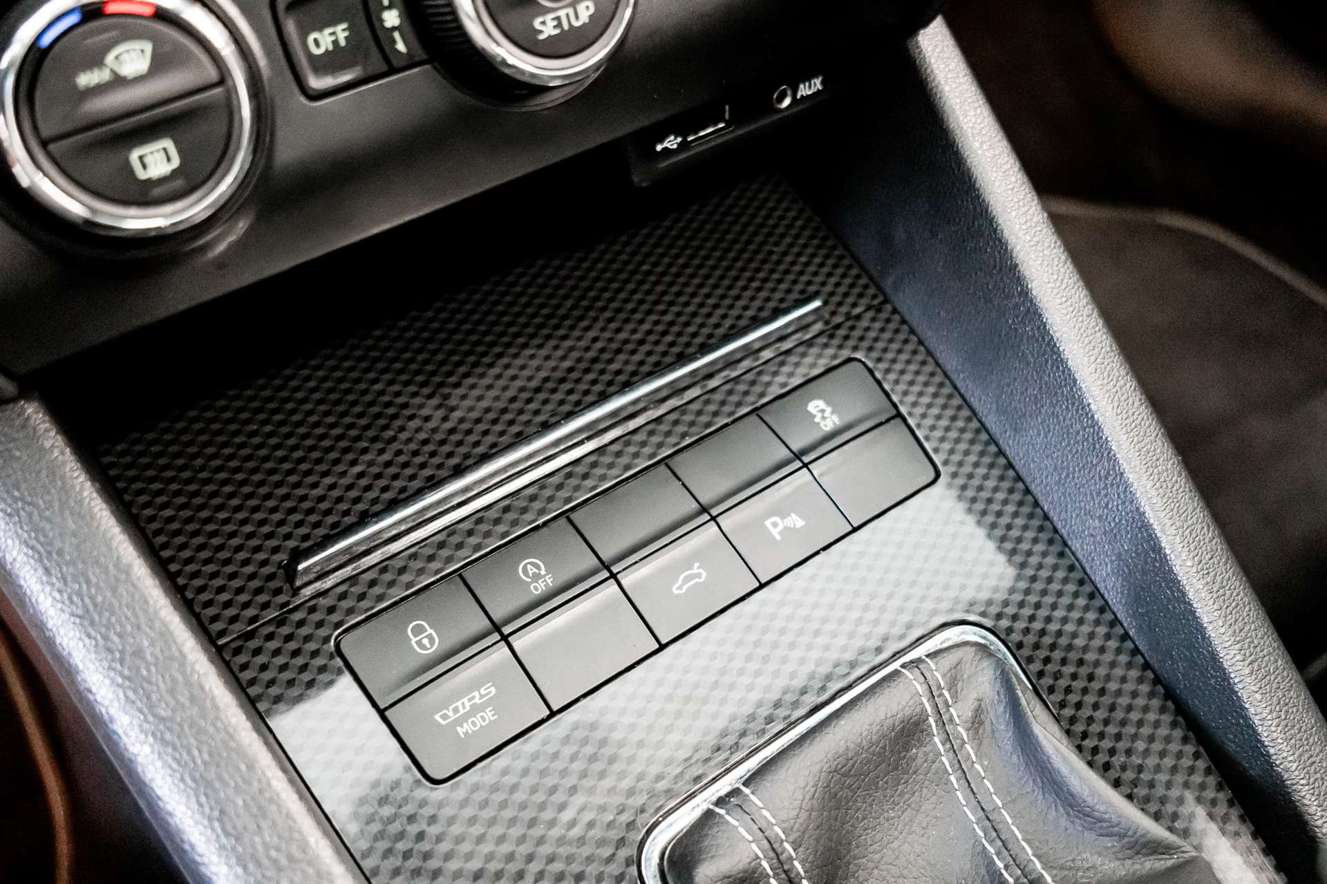 SKODA Octavia Combi 2.0 TSI RS DSG-image-23