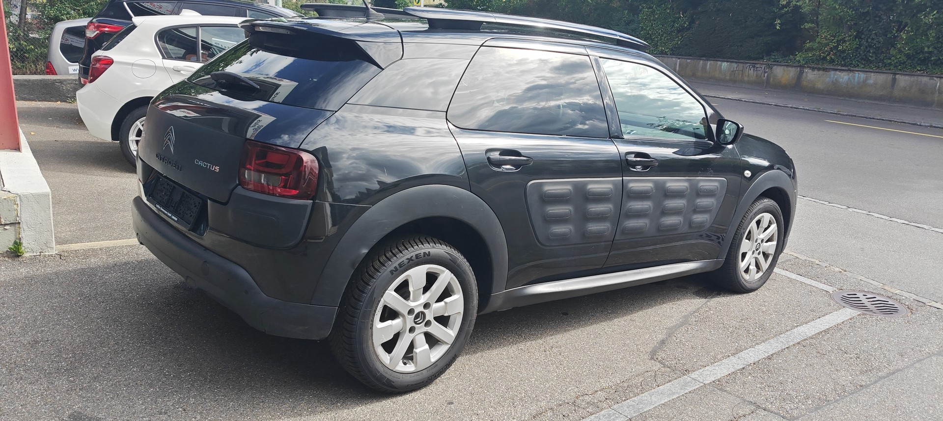 CITROEN C4 Cactus 1.6 BlueHDi Shine Edition-image-2
