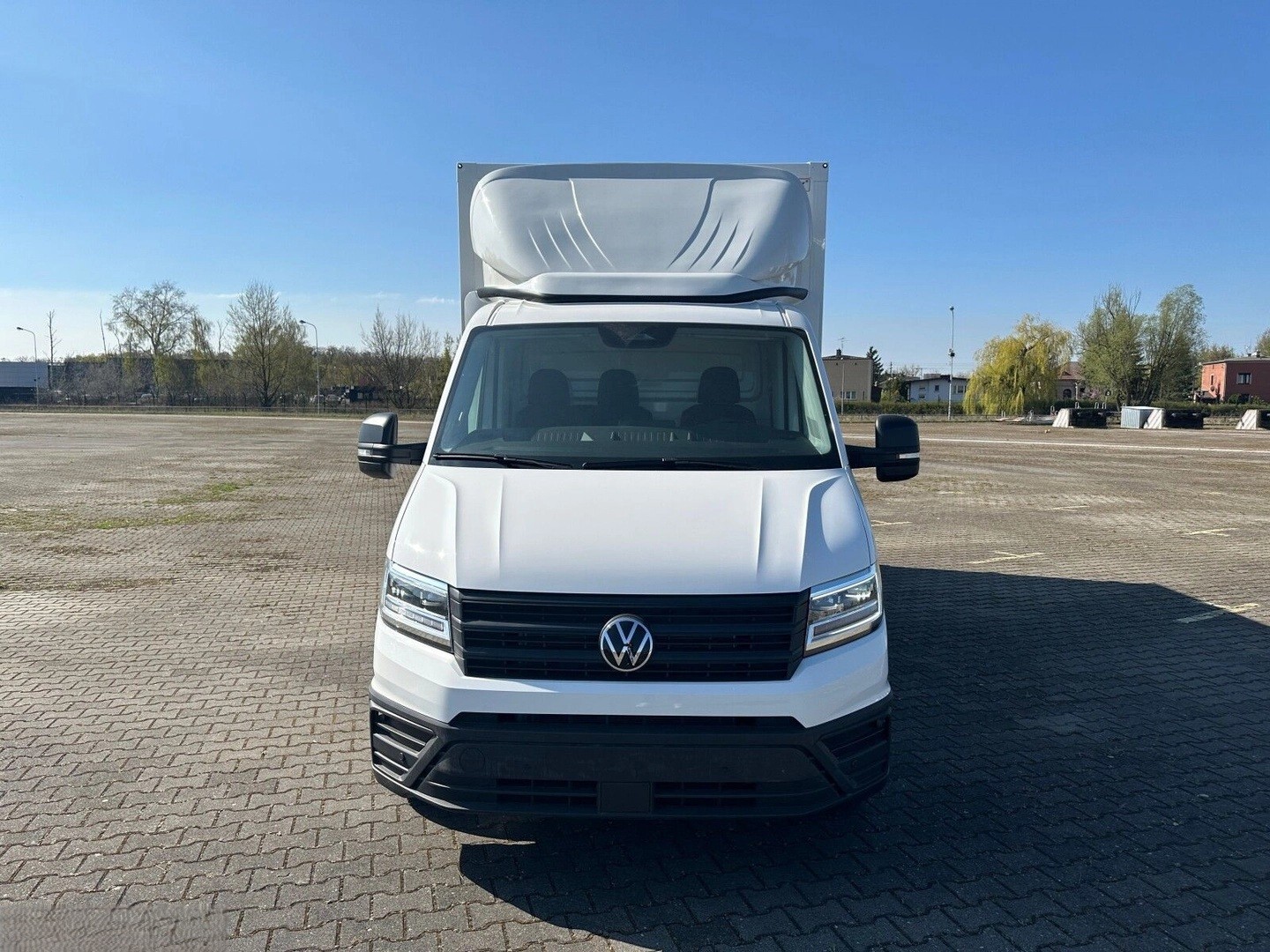 VW Crafter 35 2.0 TDI Kofferumbau HD L4 A-image-1