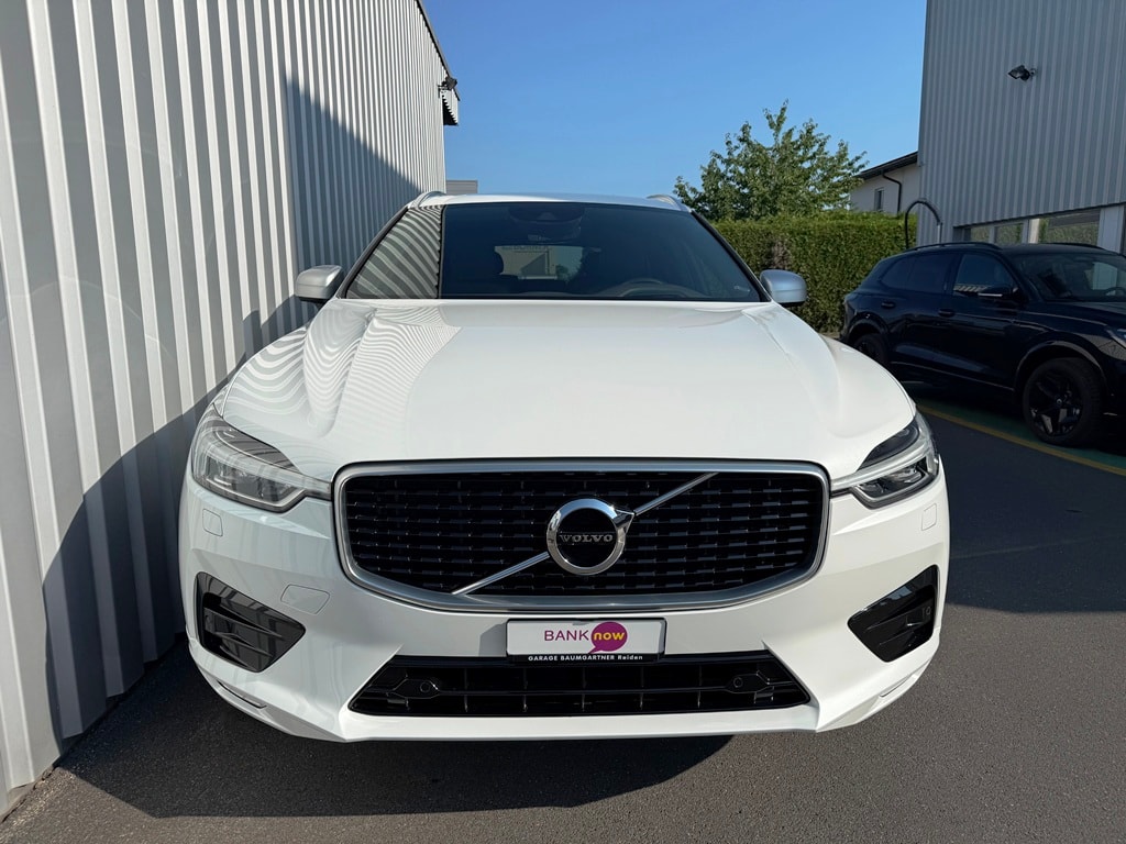VOLVO XC60 D4 AWD R-Design Geartronic-image-1