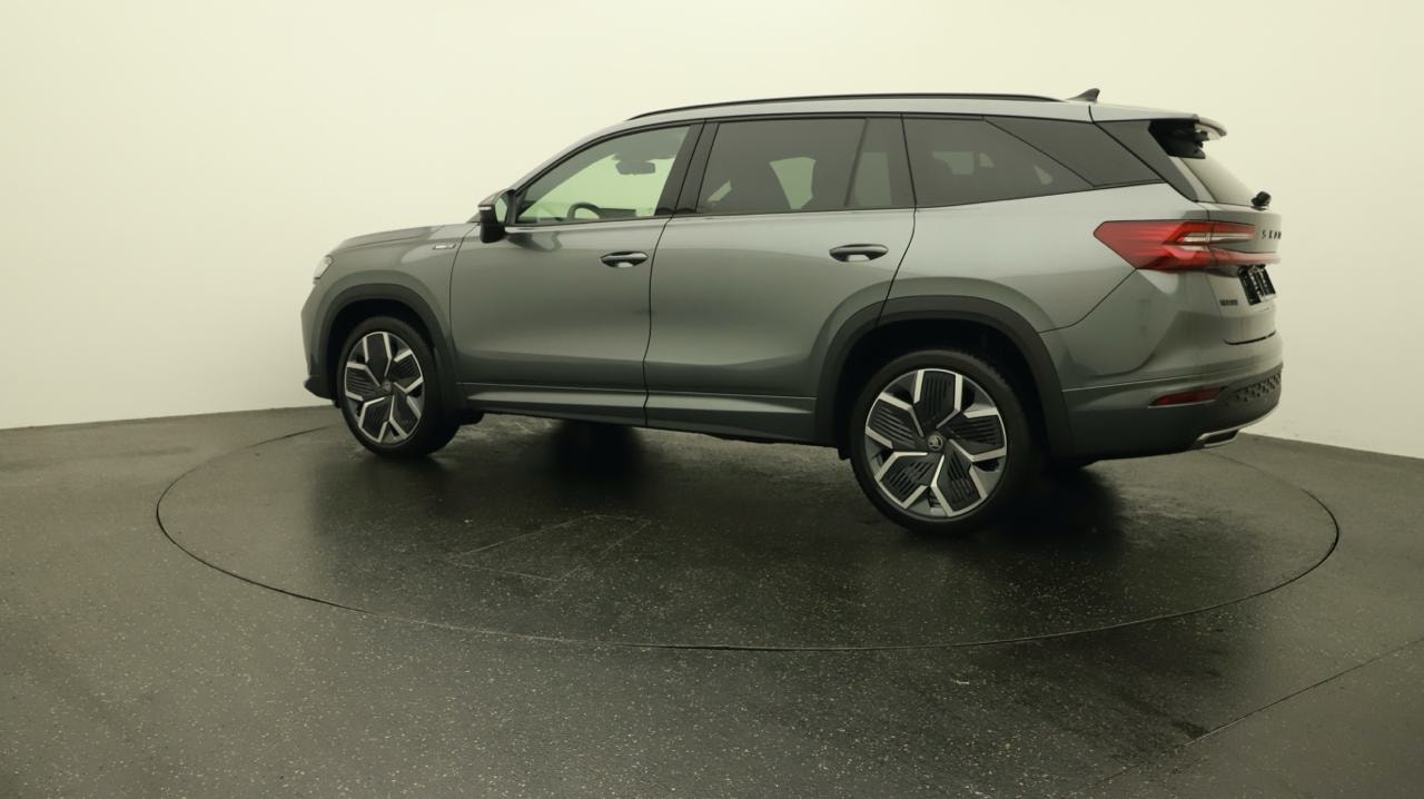 SKODA Kodiaq 2.0 TDI Sportline 4x4-image-2