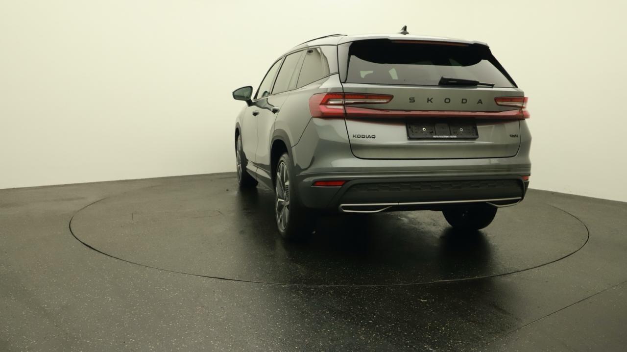 SKODA Kodiaq 2.0 TDI Sportline 4x4-image-3