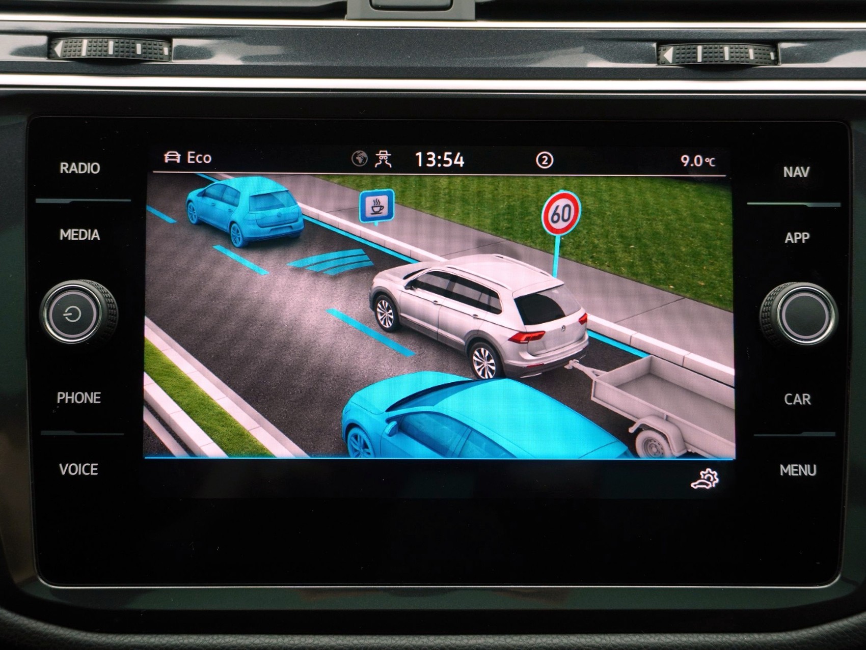 VW Tiguan Allspace 2.0 TDI DSG R-Line Black Style 4Motion-image-23