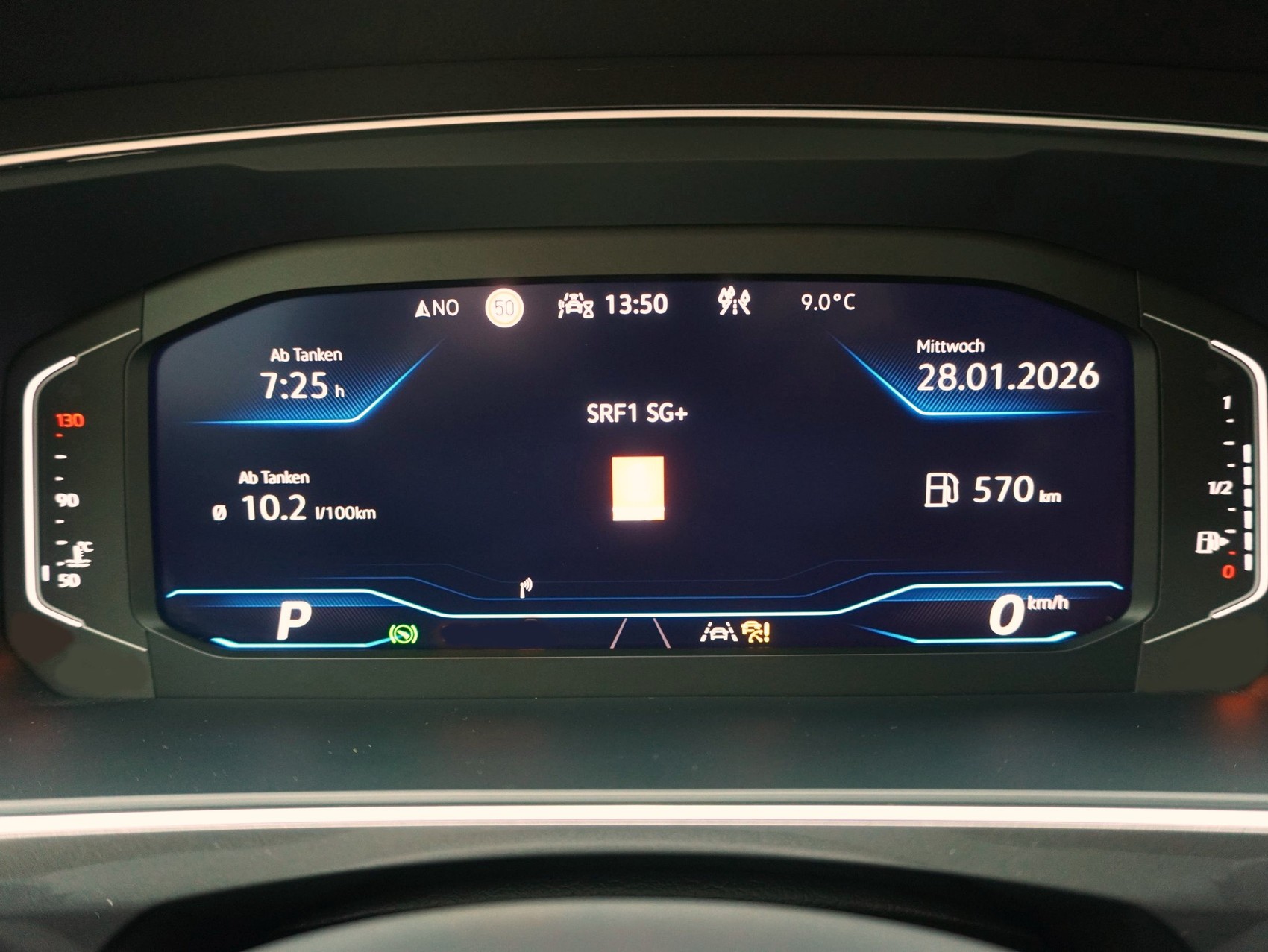 VW Tiguan Allspace 2.0 TDI DSG R-Line Black Style 4Motion-image-18