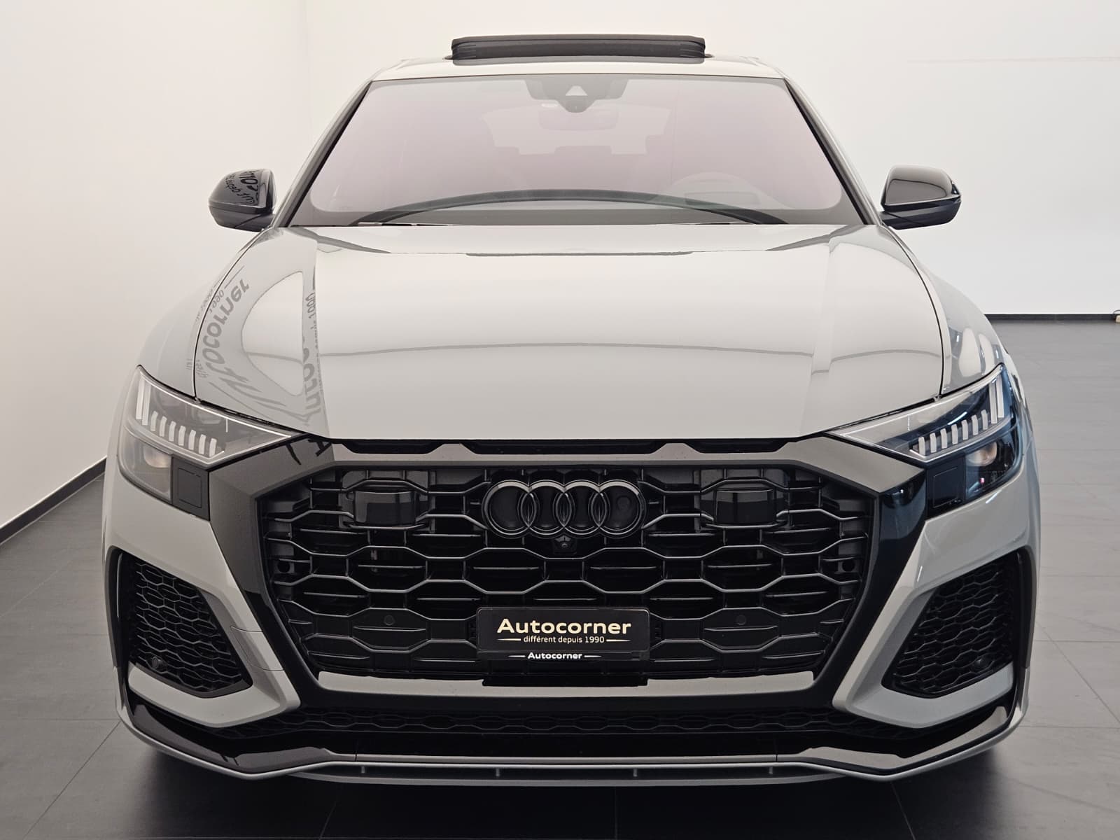 AUDI RSQ8 quattro tiptronic-image-3