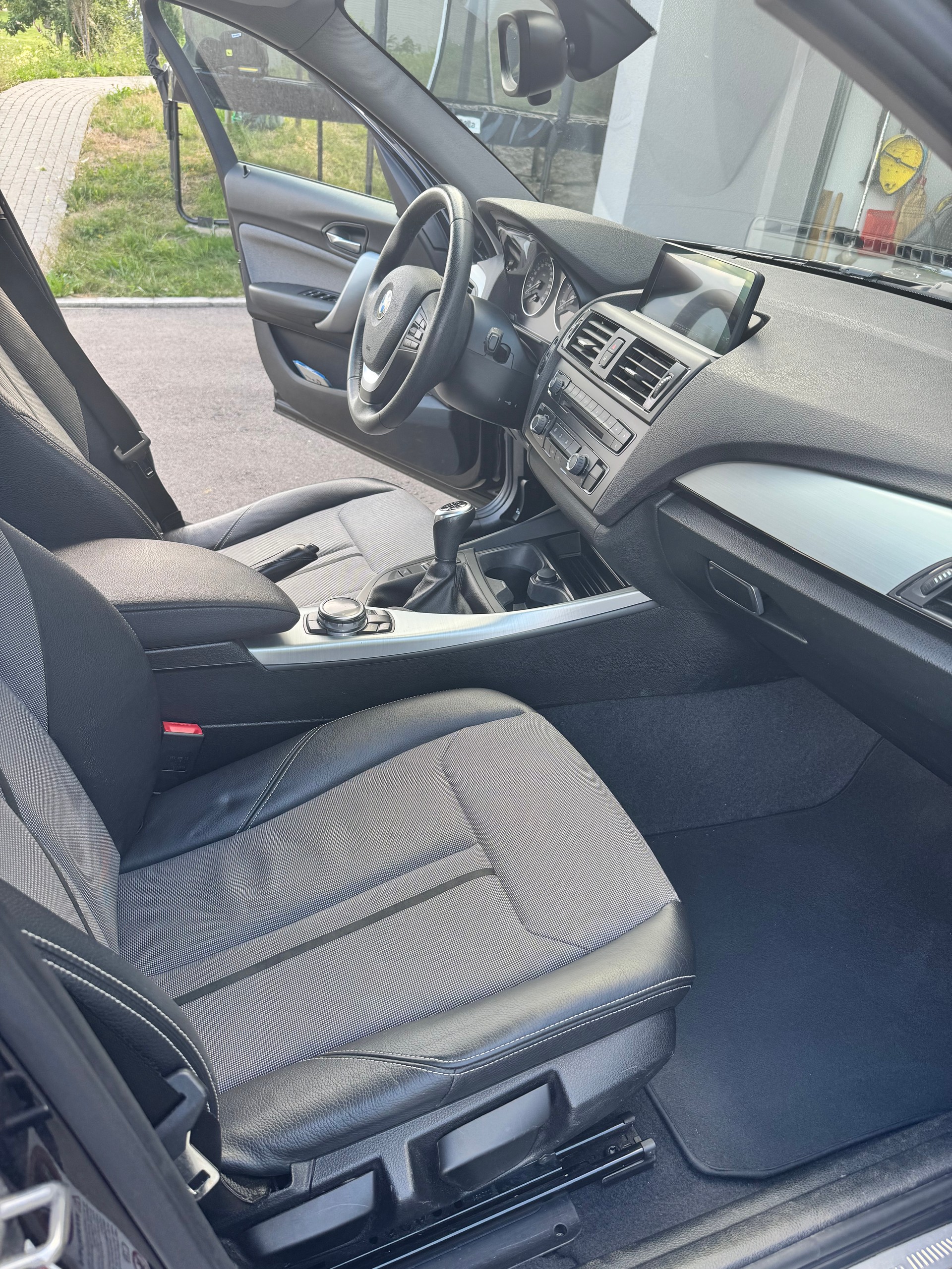 BMW 116d-image-4