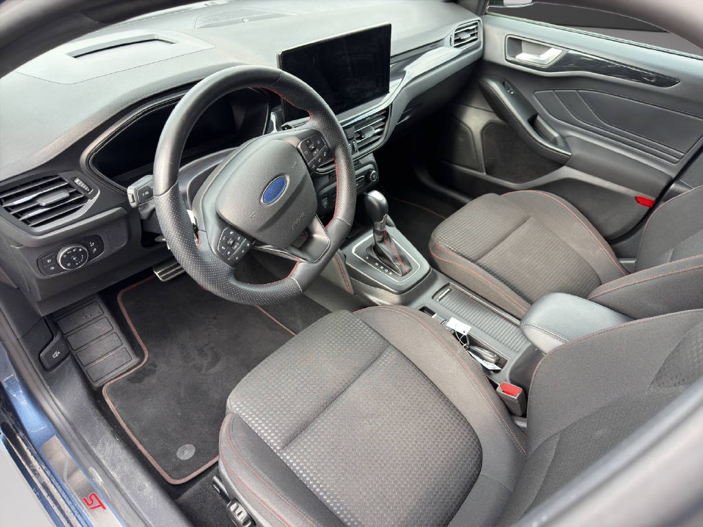 FORD Focus 1.0i EcoB Hybrid 155 ST-Line X-image-7