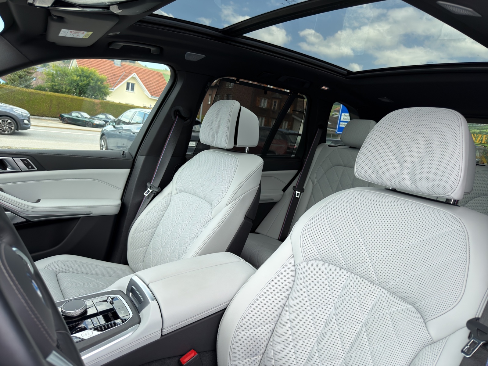 BMW X5 xDrive 50e M Sport Pro Steptronic-image-17