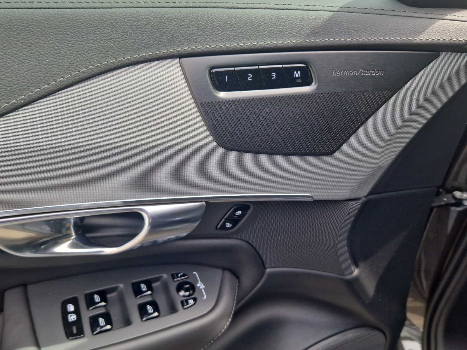 VOLVO XC90 2.0 T8 TE XCENTRIC 7P. eAWD-image-11