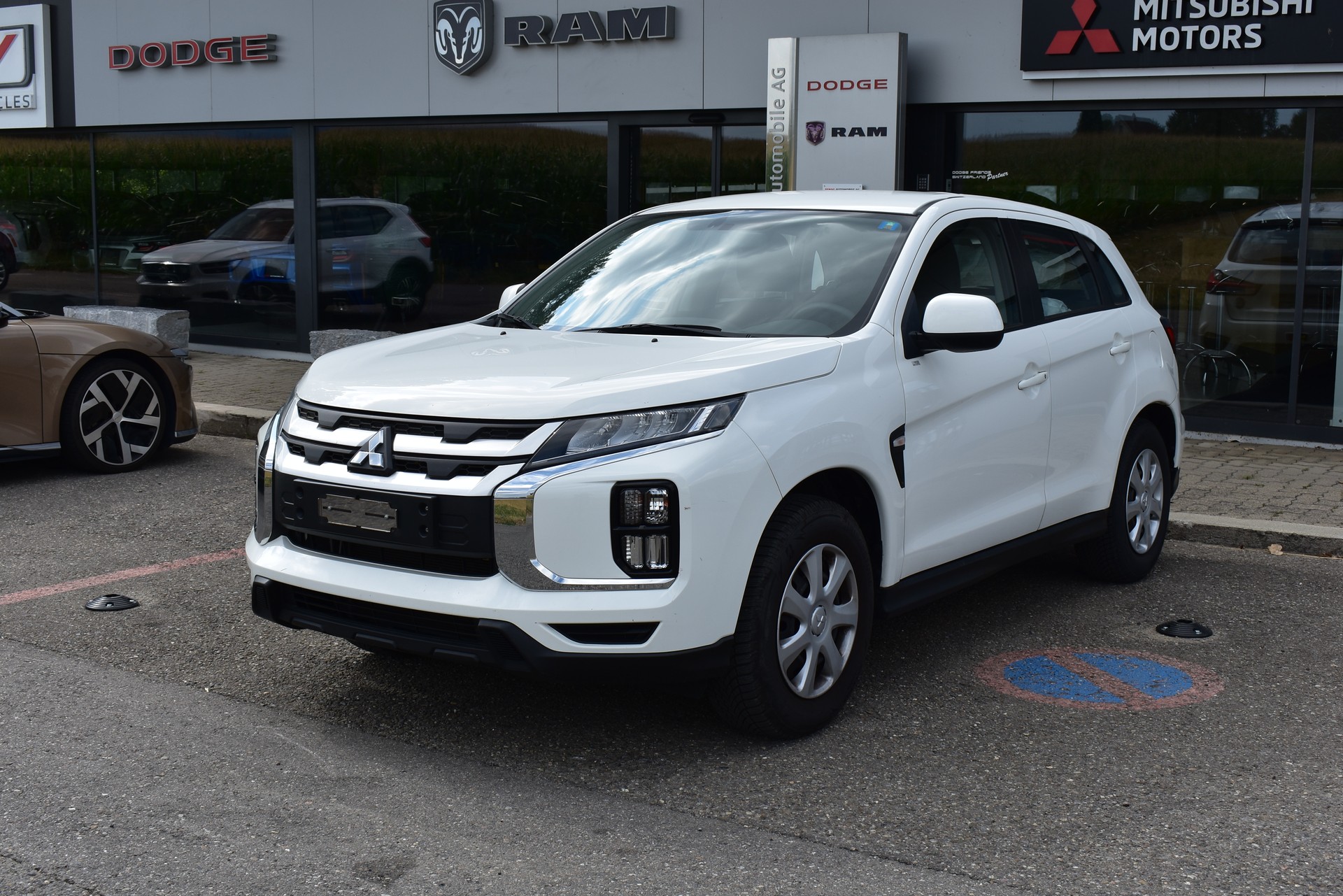 MITSUBISHI ASX 2.0 MIVEC Pure 2WD-image-1