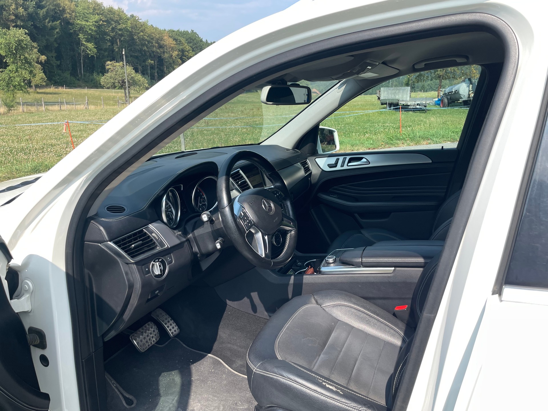 MERCEDES-BENZ ML 350 CDI BlueTec-image-5
