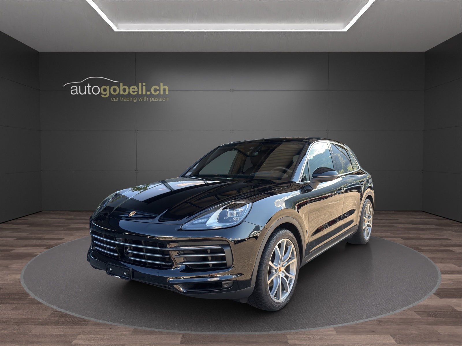 PORSCHE Cayenne-image-0