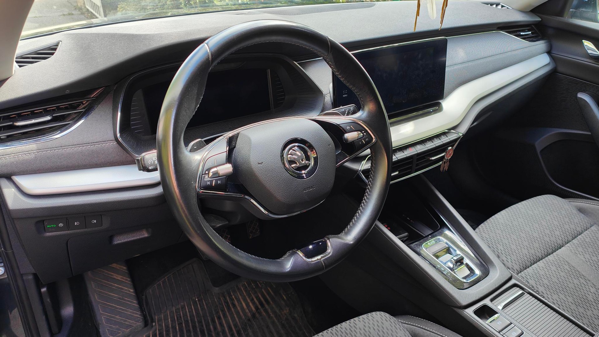 SKODA 2.0 TDI 4x4-image-2