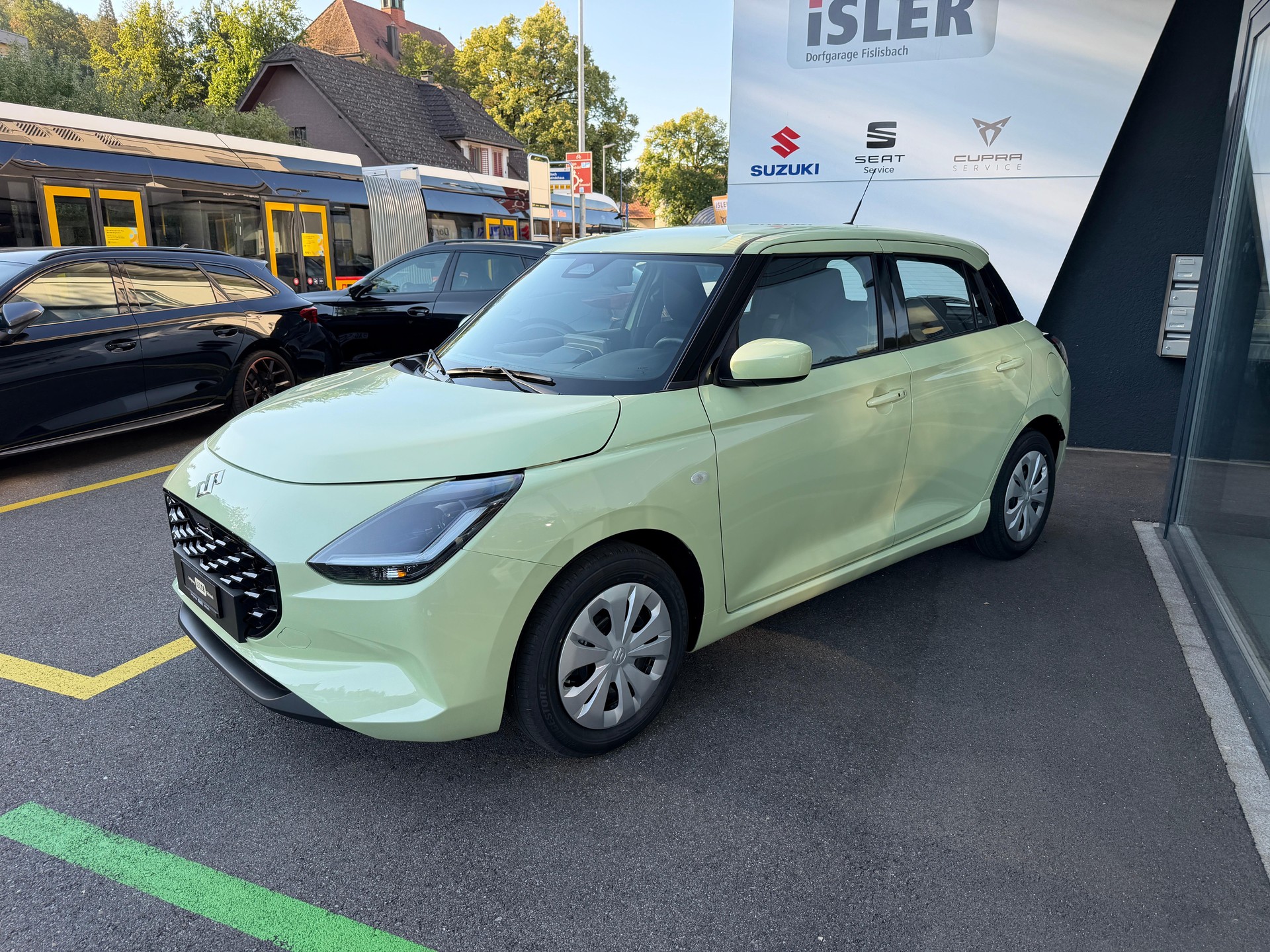 SUZUKI Swift 1.2 Unico Hybrid-image-2