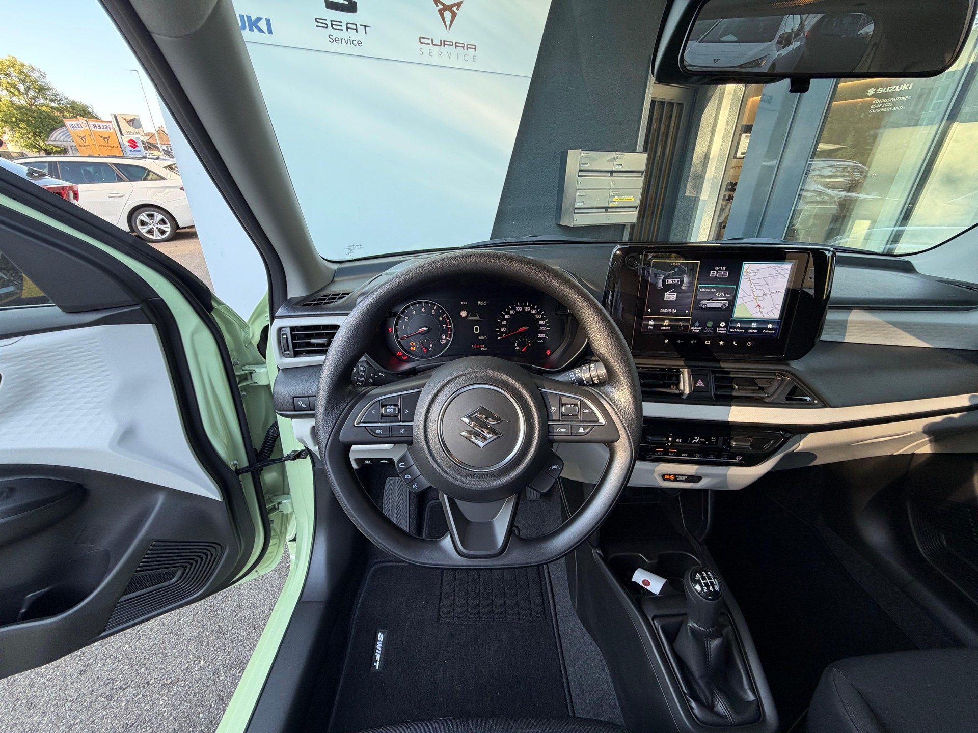 SUZUKI Swift 1.2 Unico Hybrid-image-11