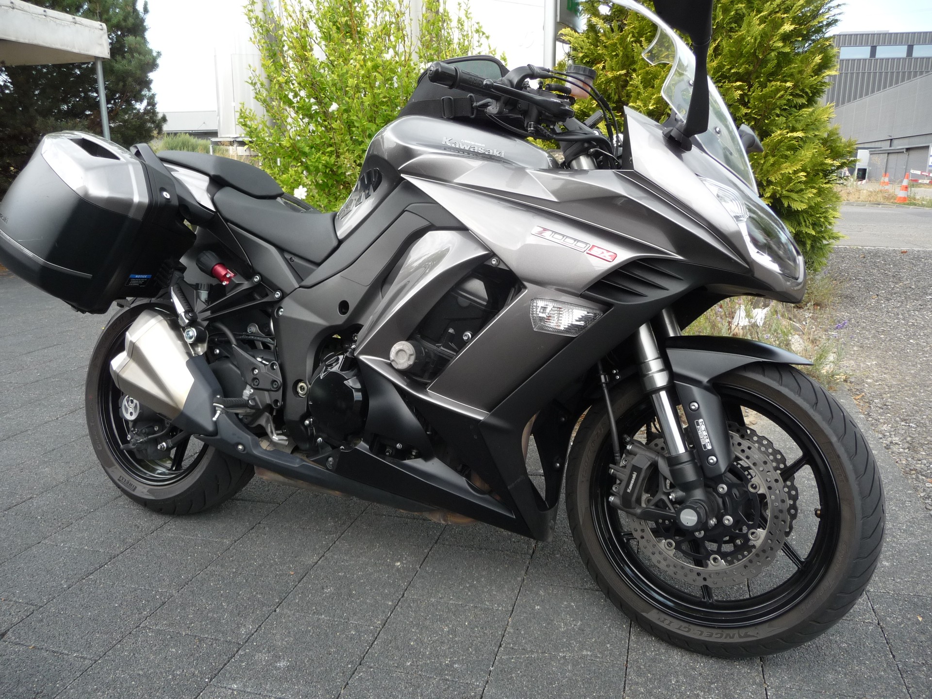 KAWASAKI Z 1000 SX ABS-showroom-element-1