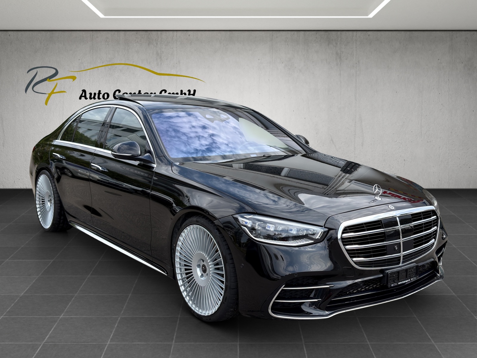 MERCEDES-BENZ S 500 4Matic AMG Line 9G-Tronic-image-2