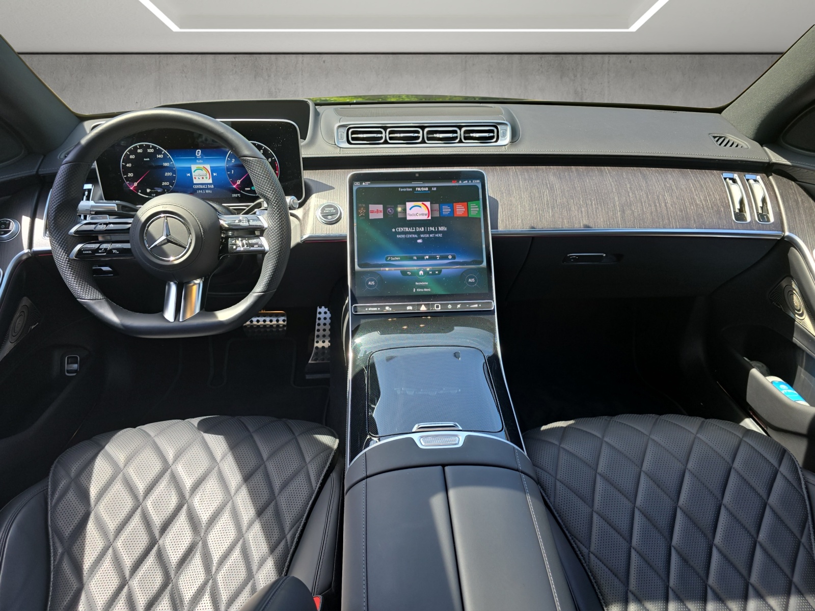 MERCEDES-BENZ S 500 4Matic AMG Line 9G-Tronic-image-9
