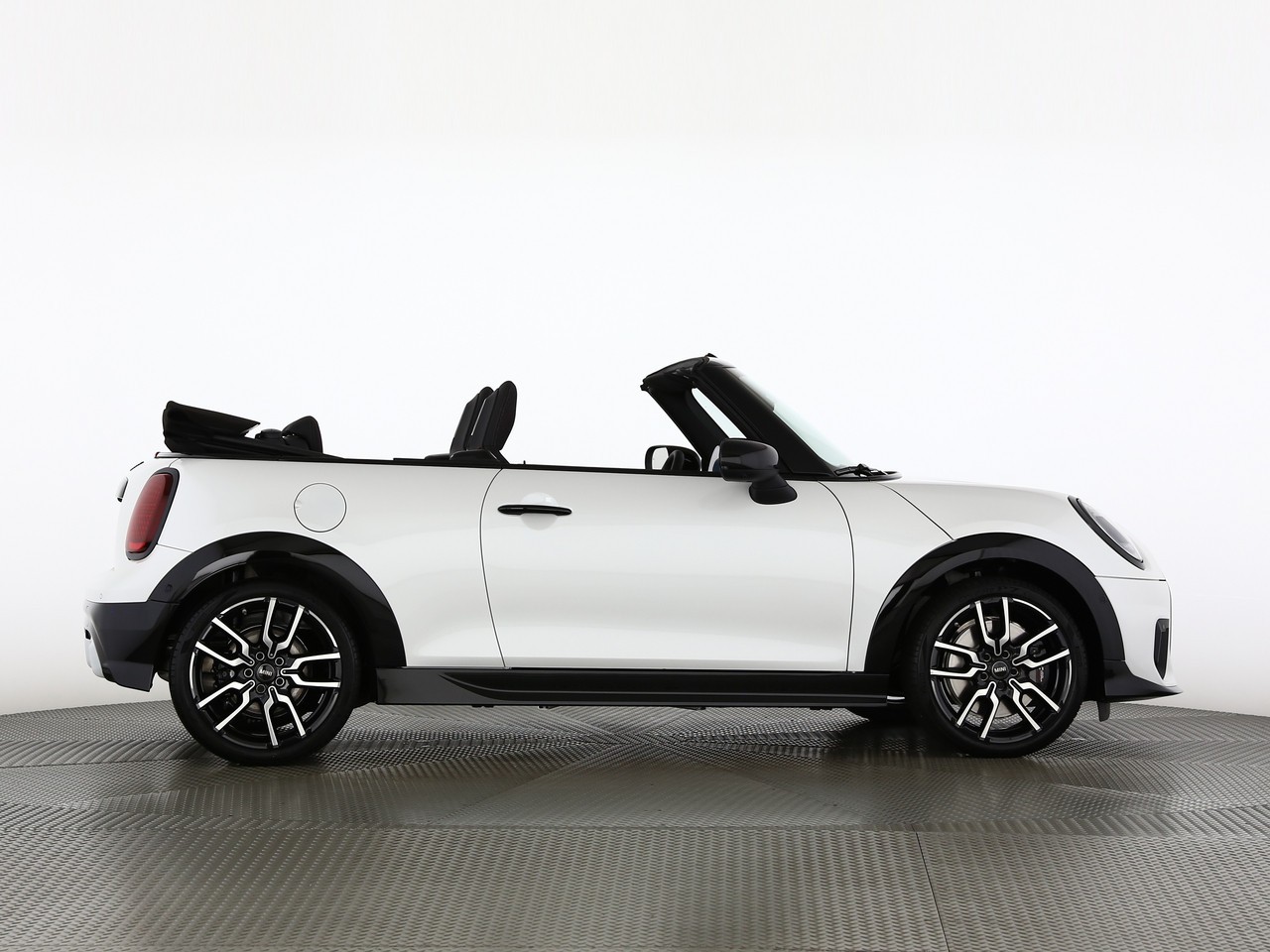 MINI Cooper S Cabriolet DKG-image-16