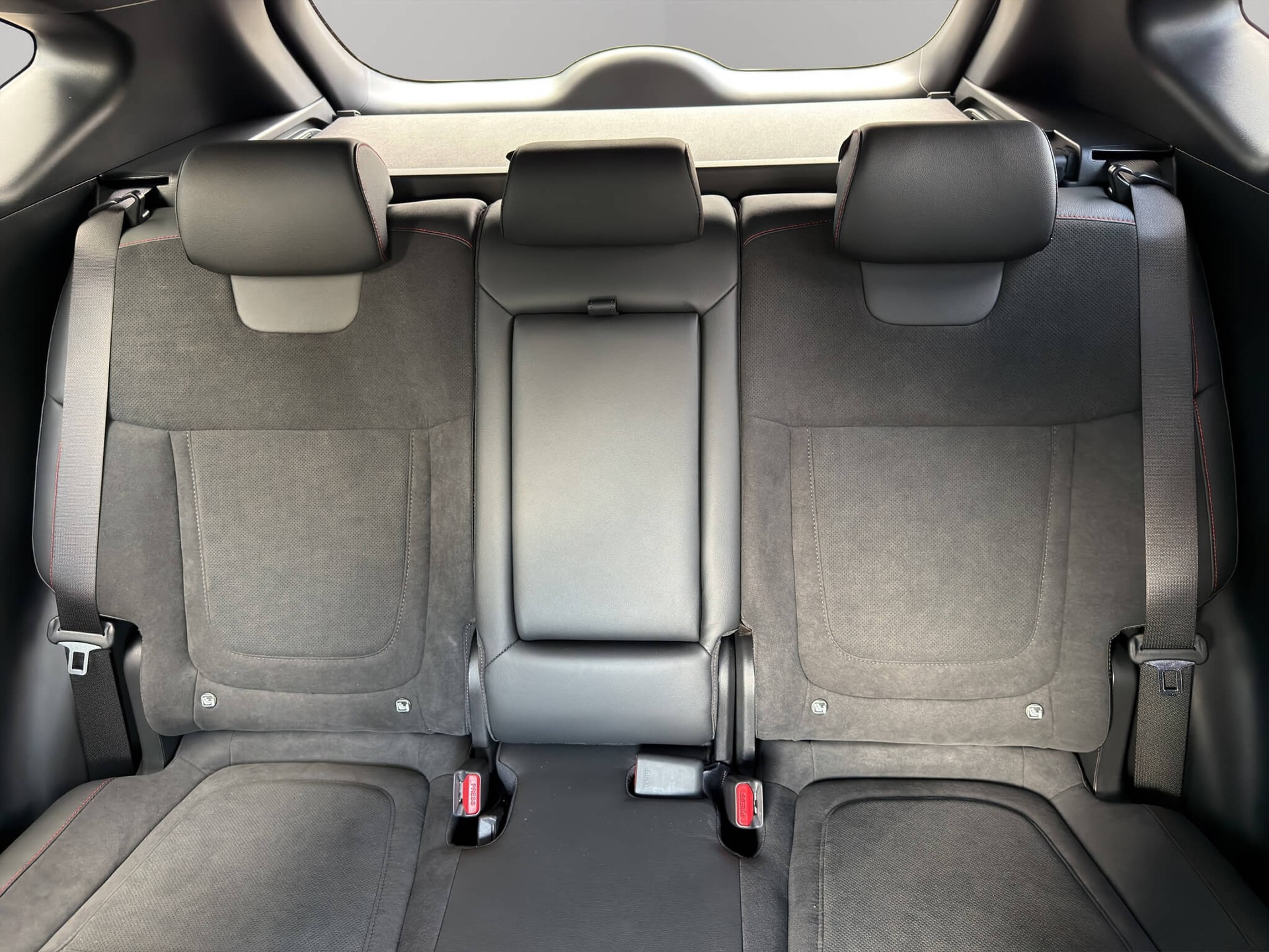 HYUNDAI Tucson 1.6 T-GDi HEV N-Line 4WD-image-7