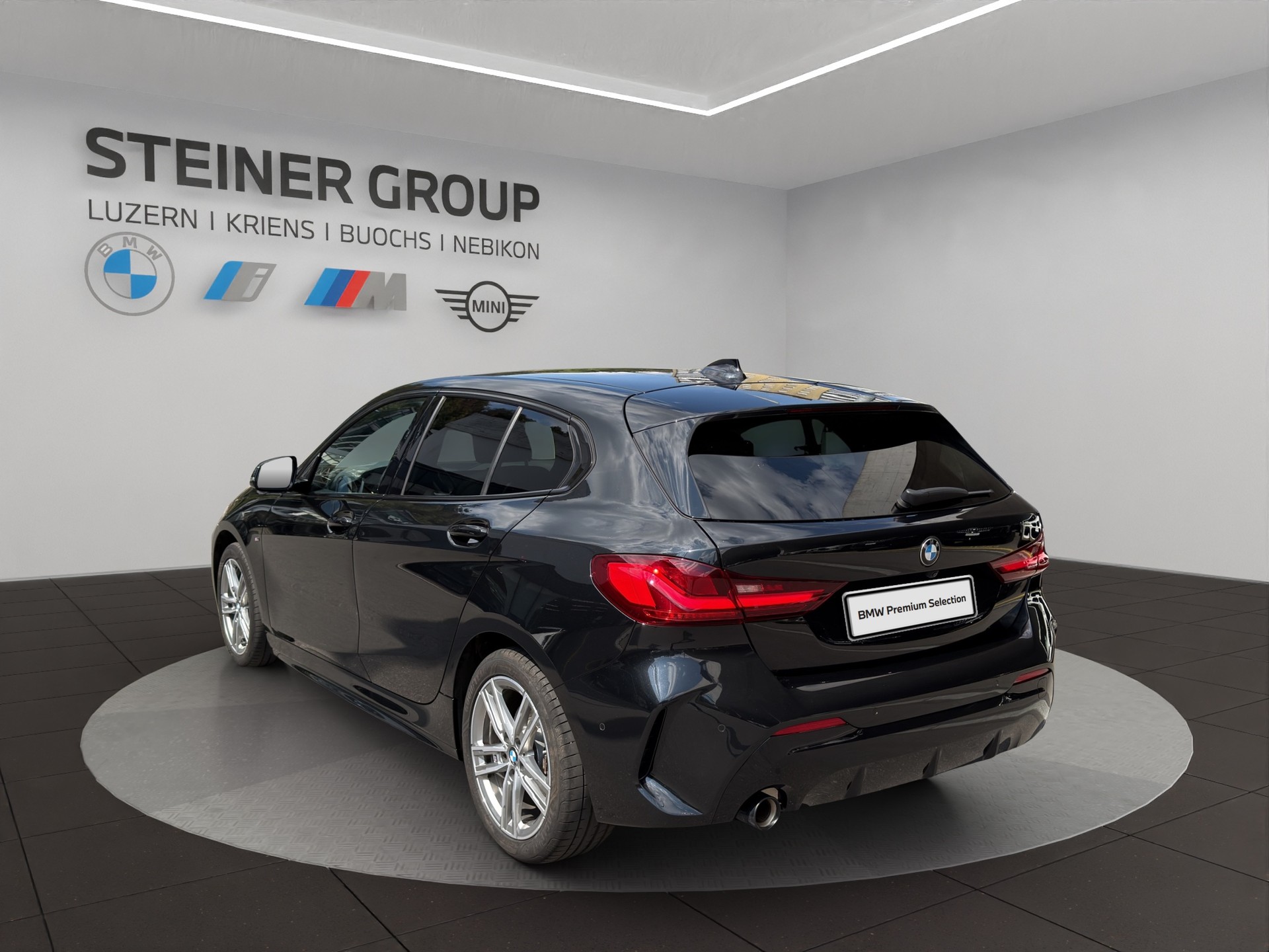 BMW 118i Pure M Sport Essential Edition-image-6