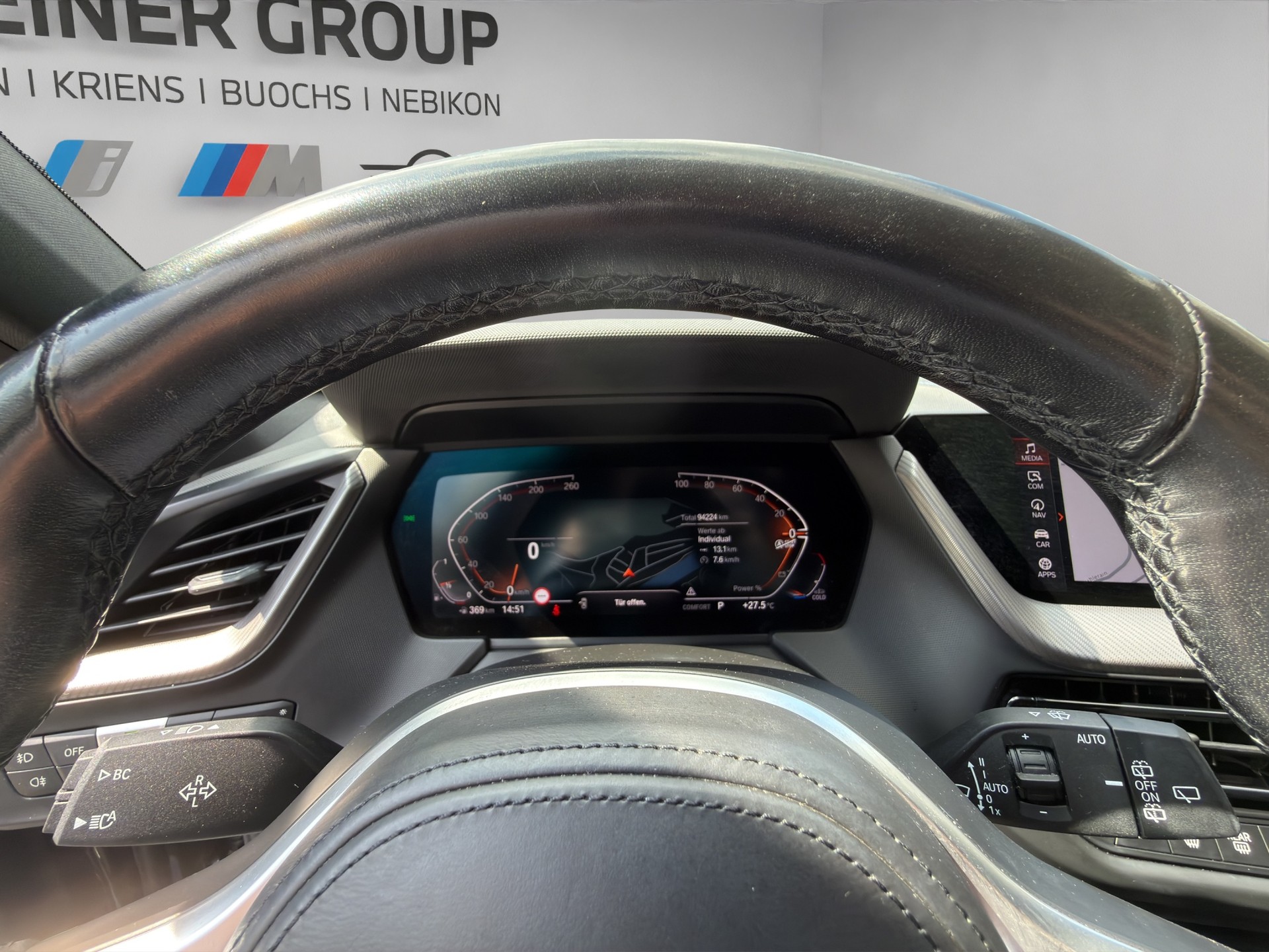 BMW 118i Pure M Sport Essential Edition-image-12