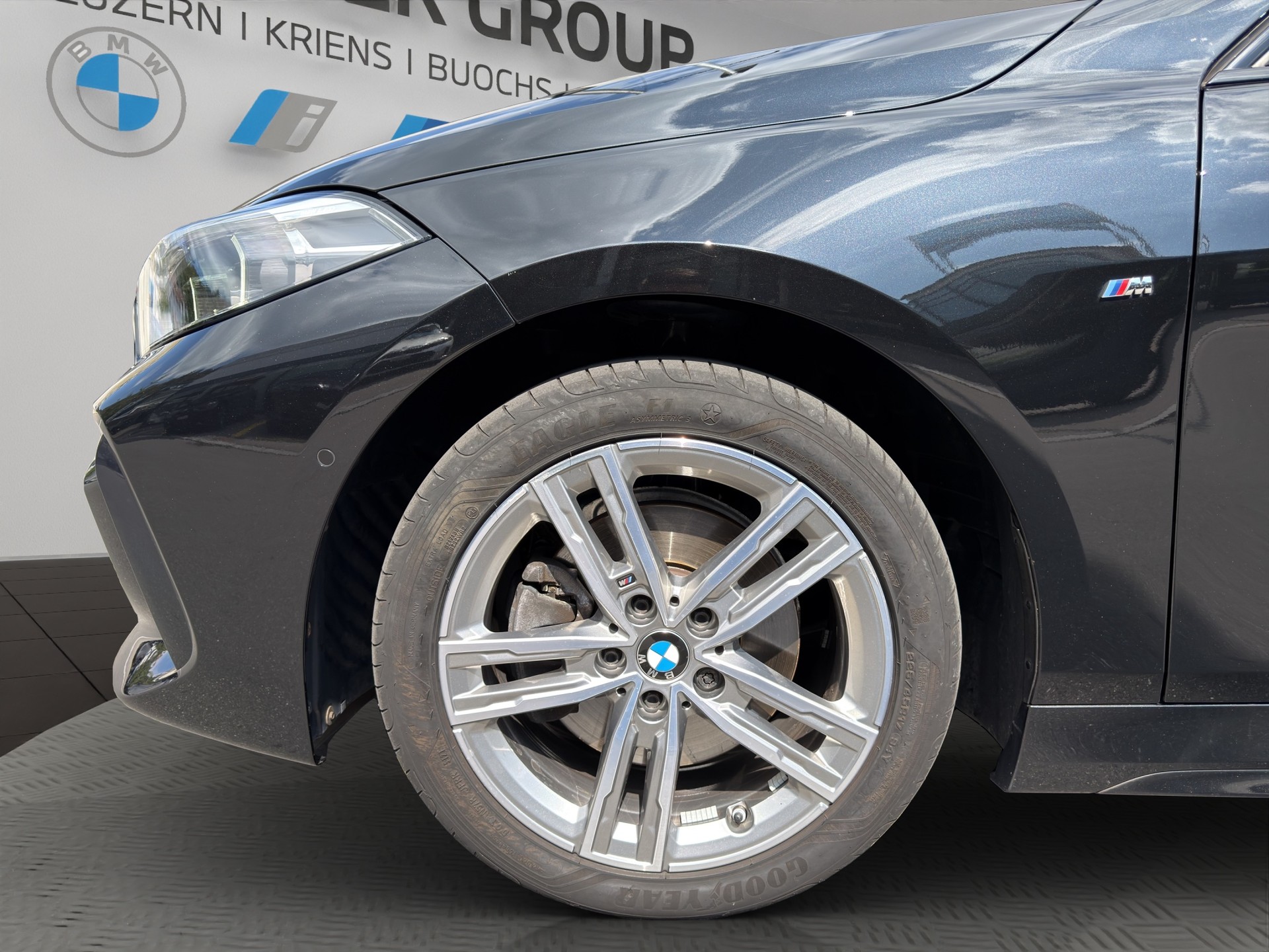 BMW 118i Pure M Sport Essential Edition-image-8