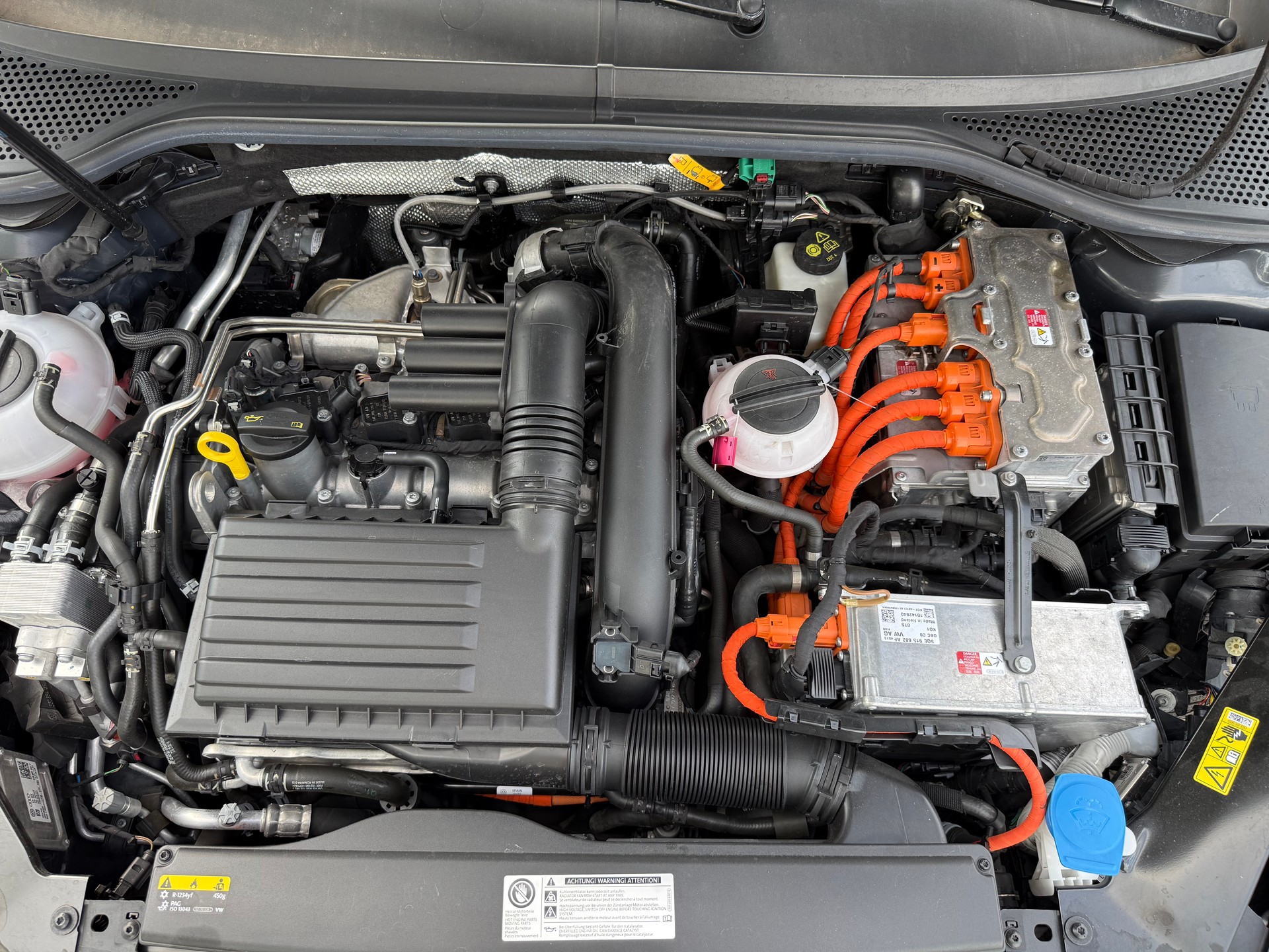 VW Passat Variant 1.4 TSI GTE Hybrid DSG-image-3