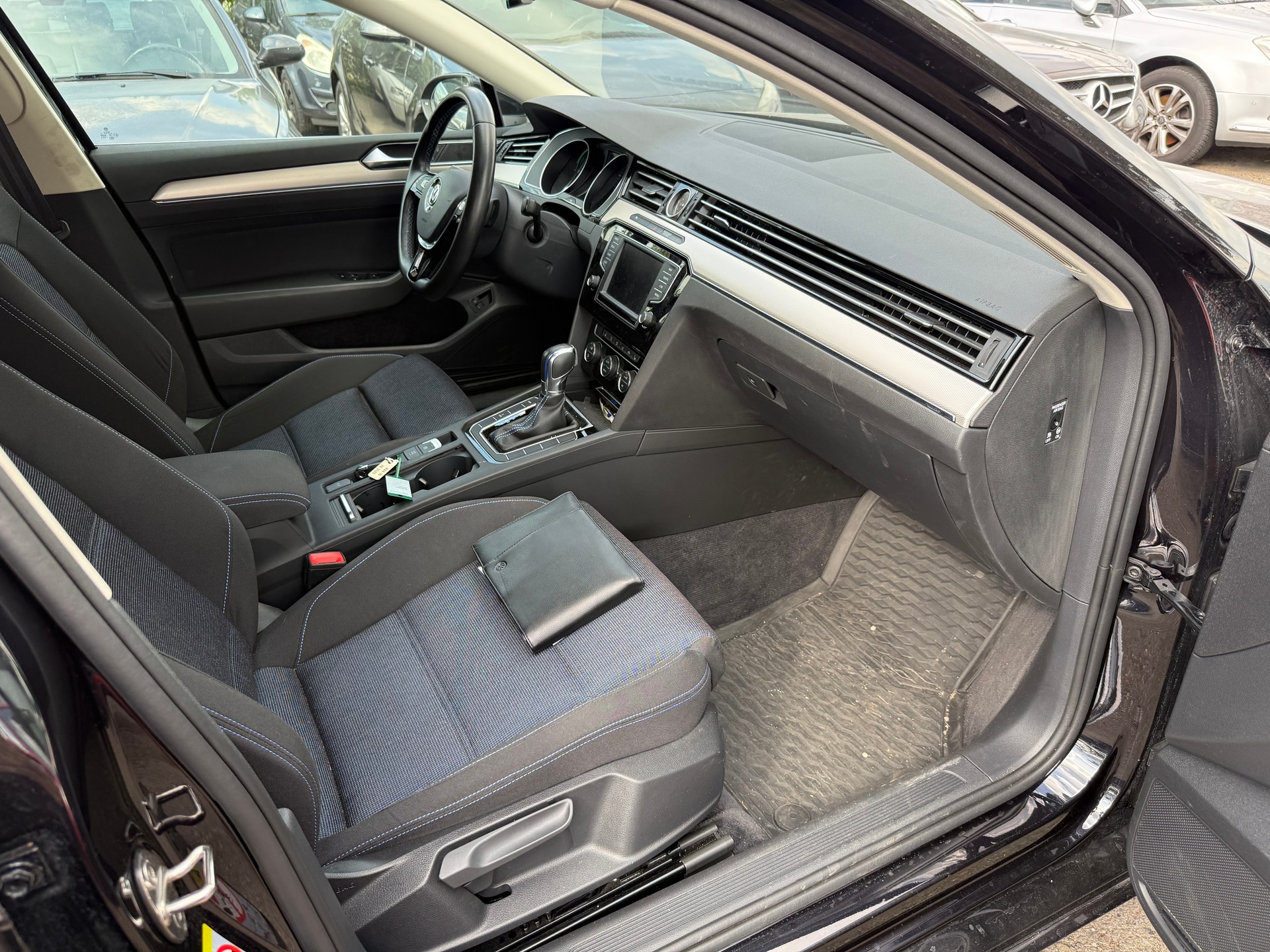 VW Passat Variant 1.4 TSI GTE Hybrid DSG-image-9