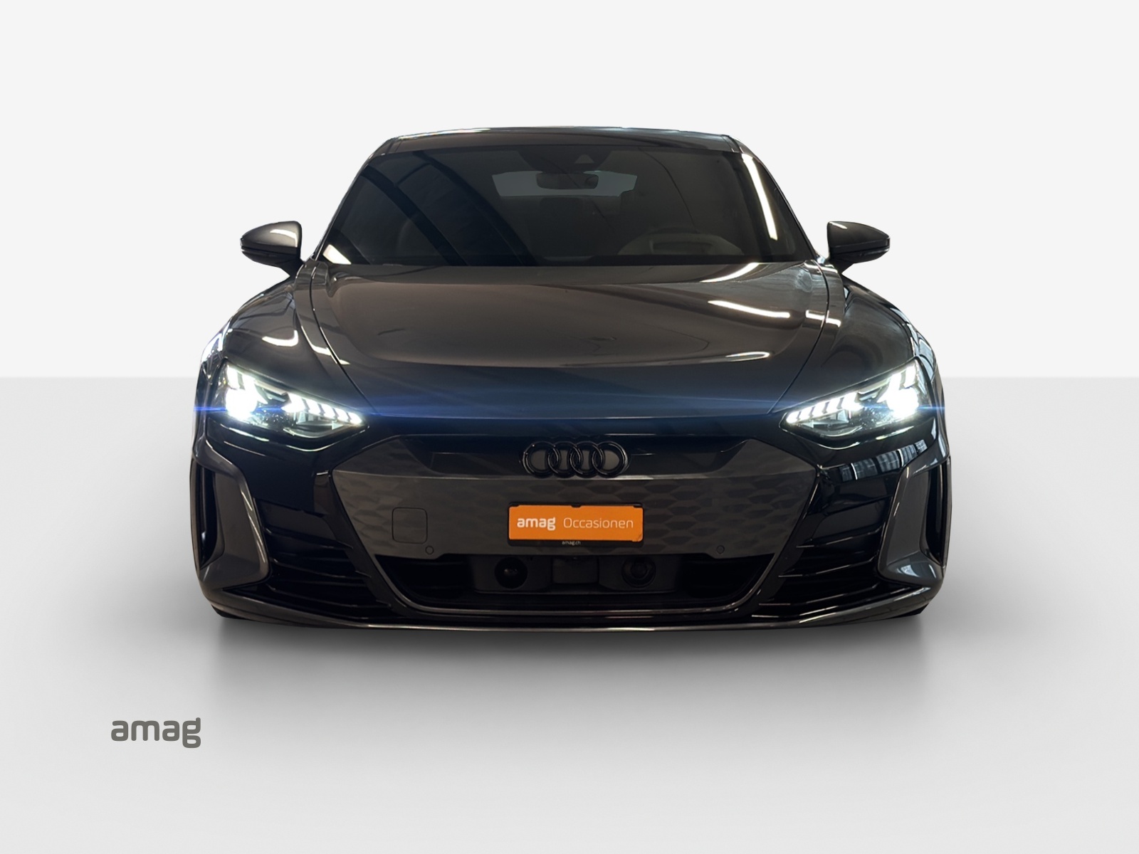 AUDI e-tron GT quattro-image-7