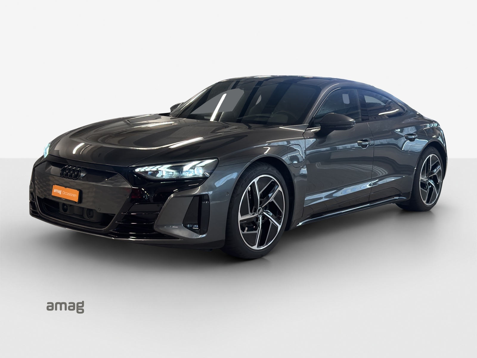 AUDI e-tron GT quattro-image-0